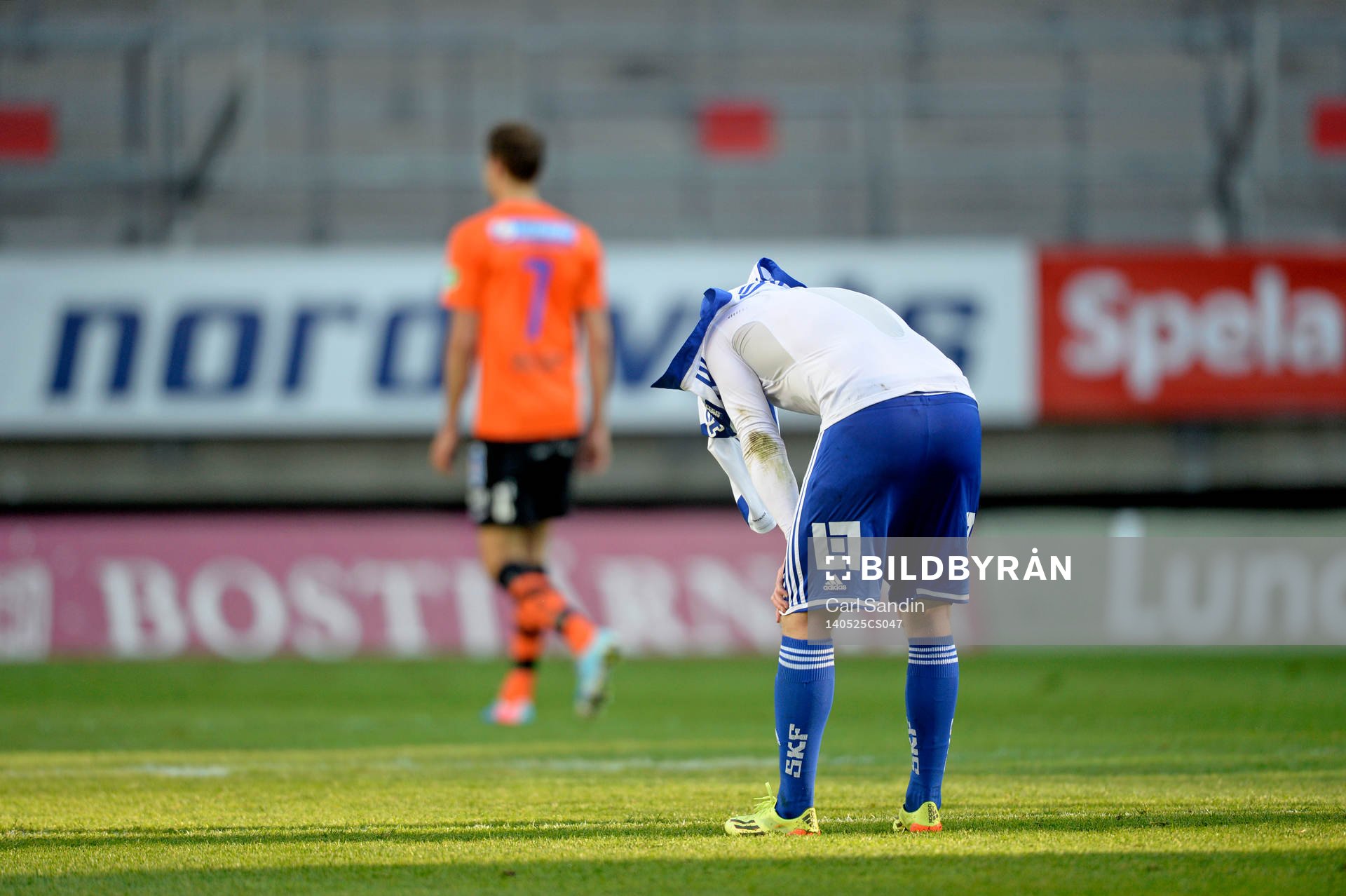 IFK Göteborgs Sam Larsson deppar