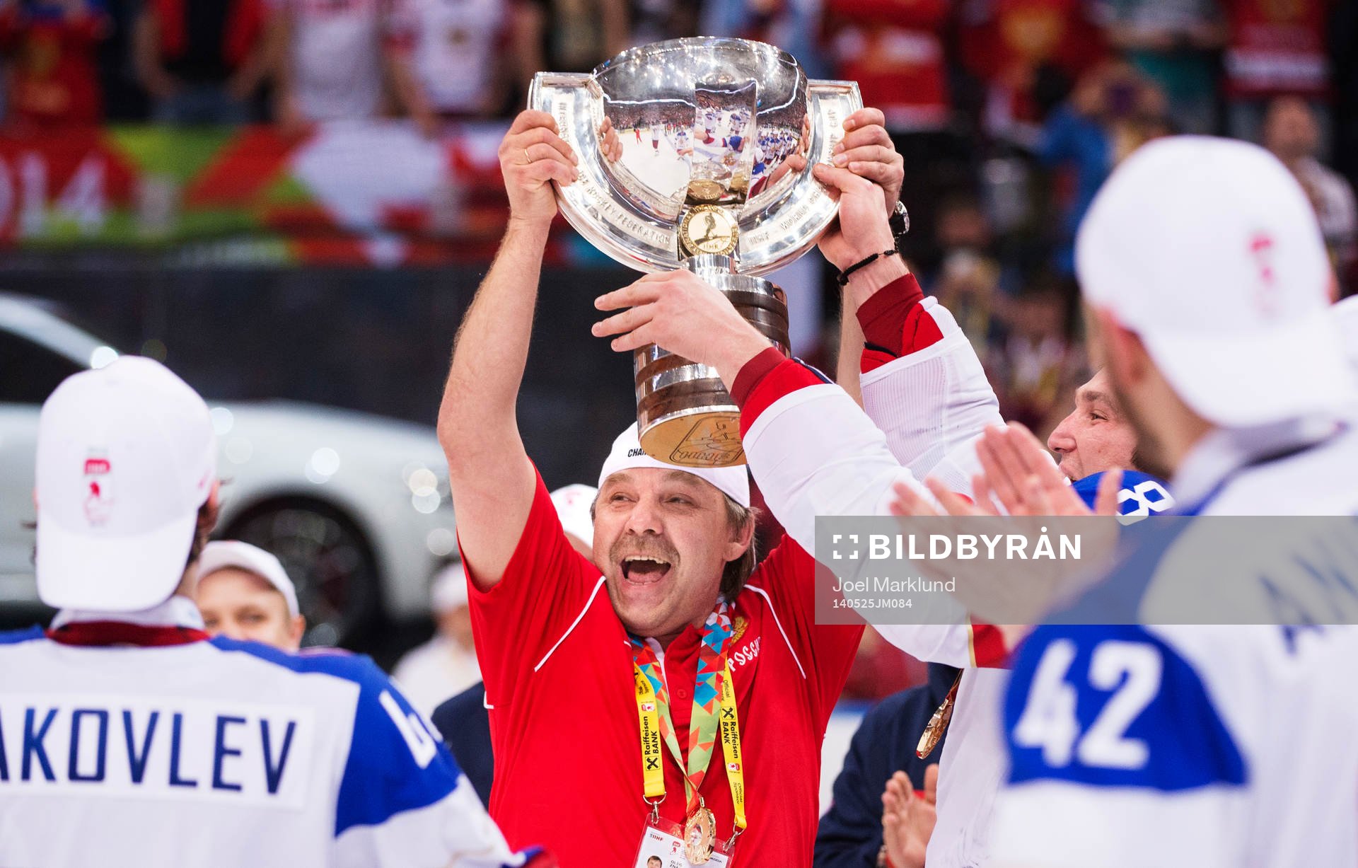 Rysslands förbundskapten Oleg Znarok och Alexander