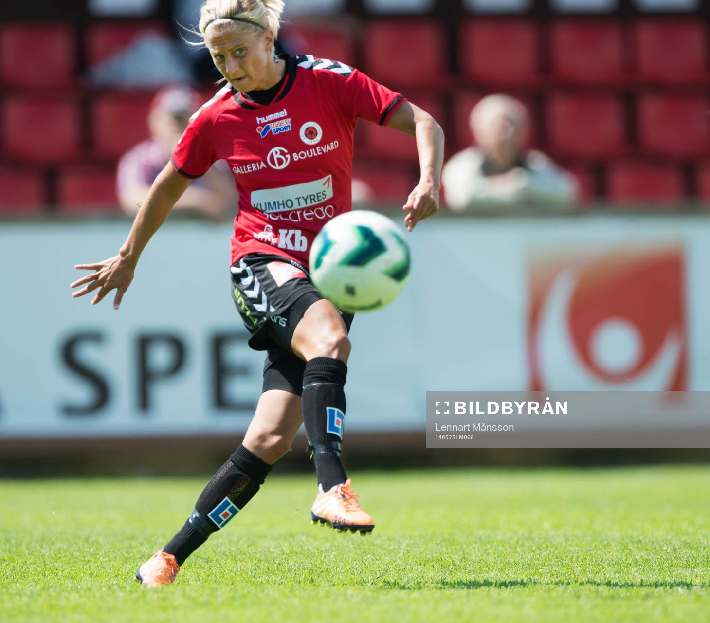 Kristianstads Therese Björck i matchen i damallsvenskan