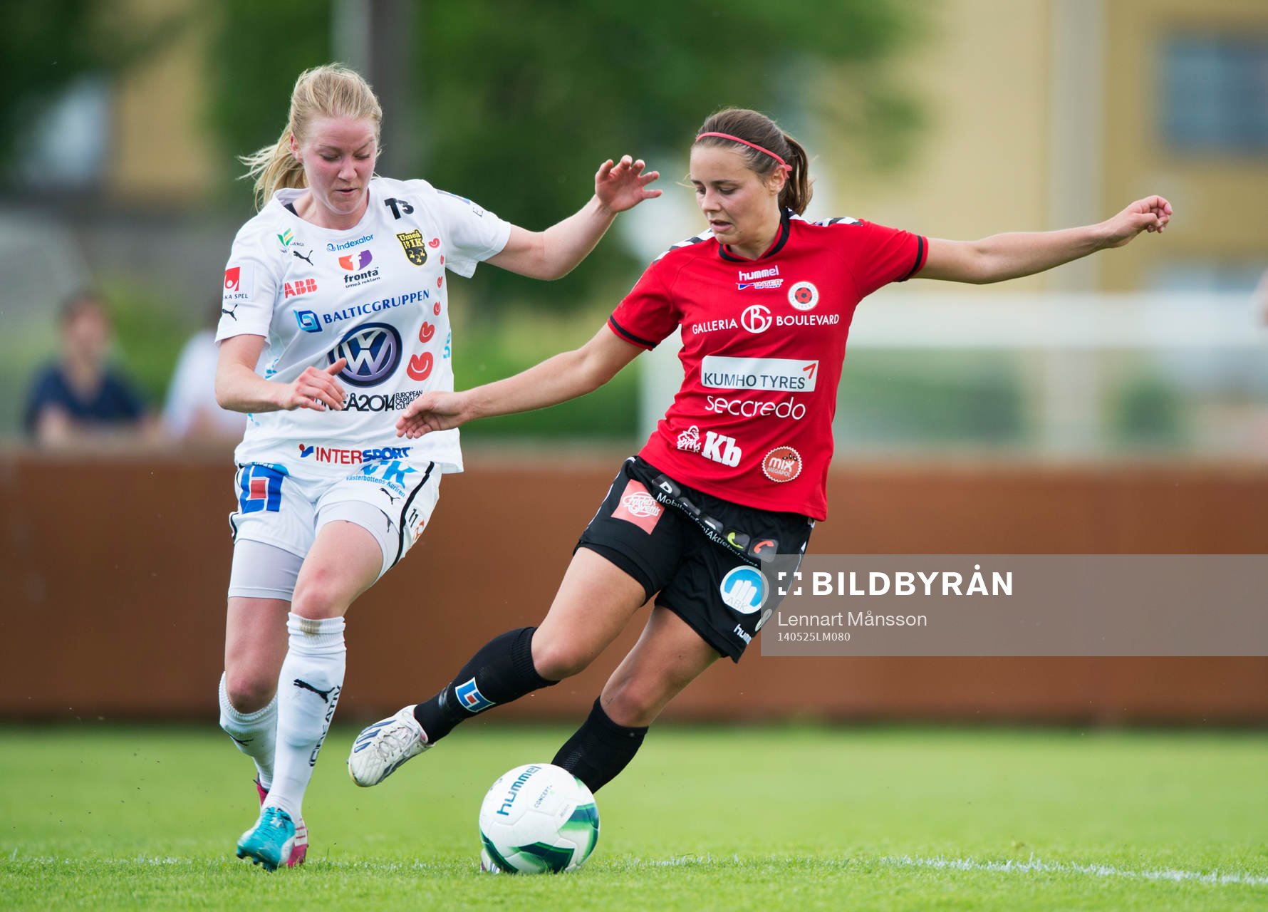 Umeås Jenny Hjohlman och Kristianstads Alice Nilsson i