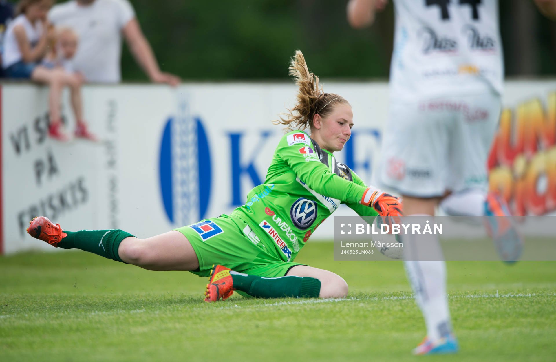 Umeås målvakt Tove Enblom i matchen i damallsvenskan mellan Kristianstad och Umeå i Kristianstad 25 maj  2014.