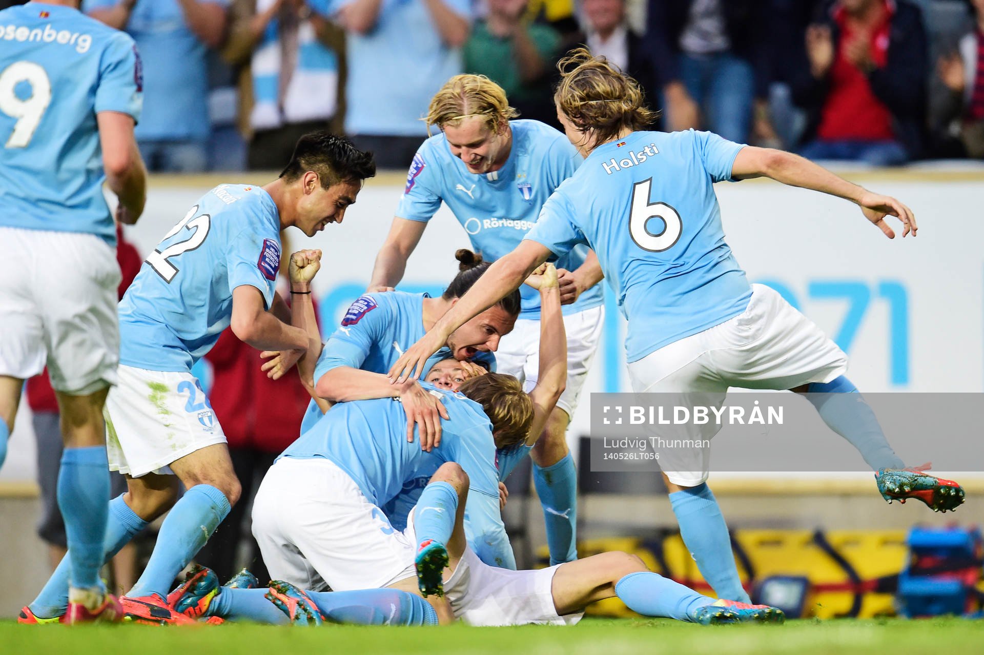 Malmö FFs Pawel Cibicki jublar