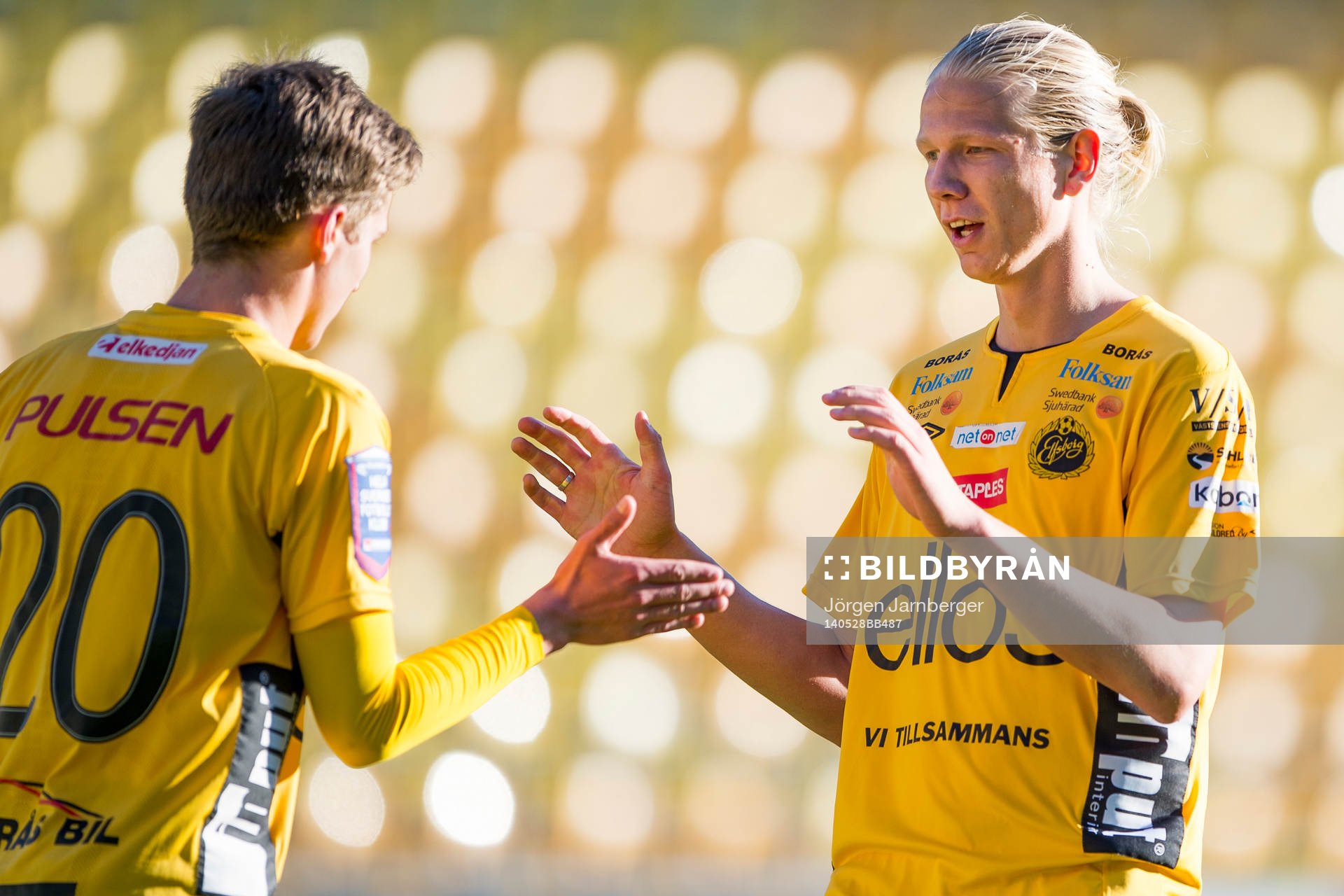 Elfsborgs Jakob Berg och Adam Lundqvist (rygg mot kameran)