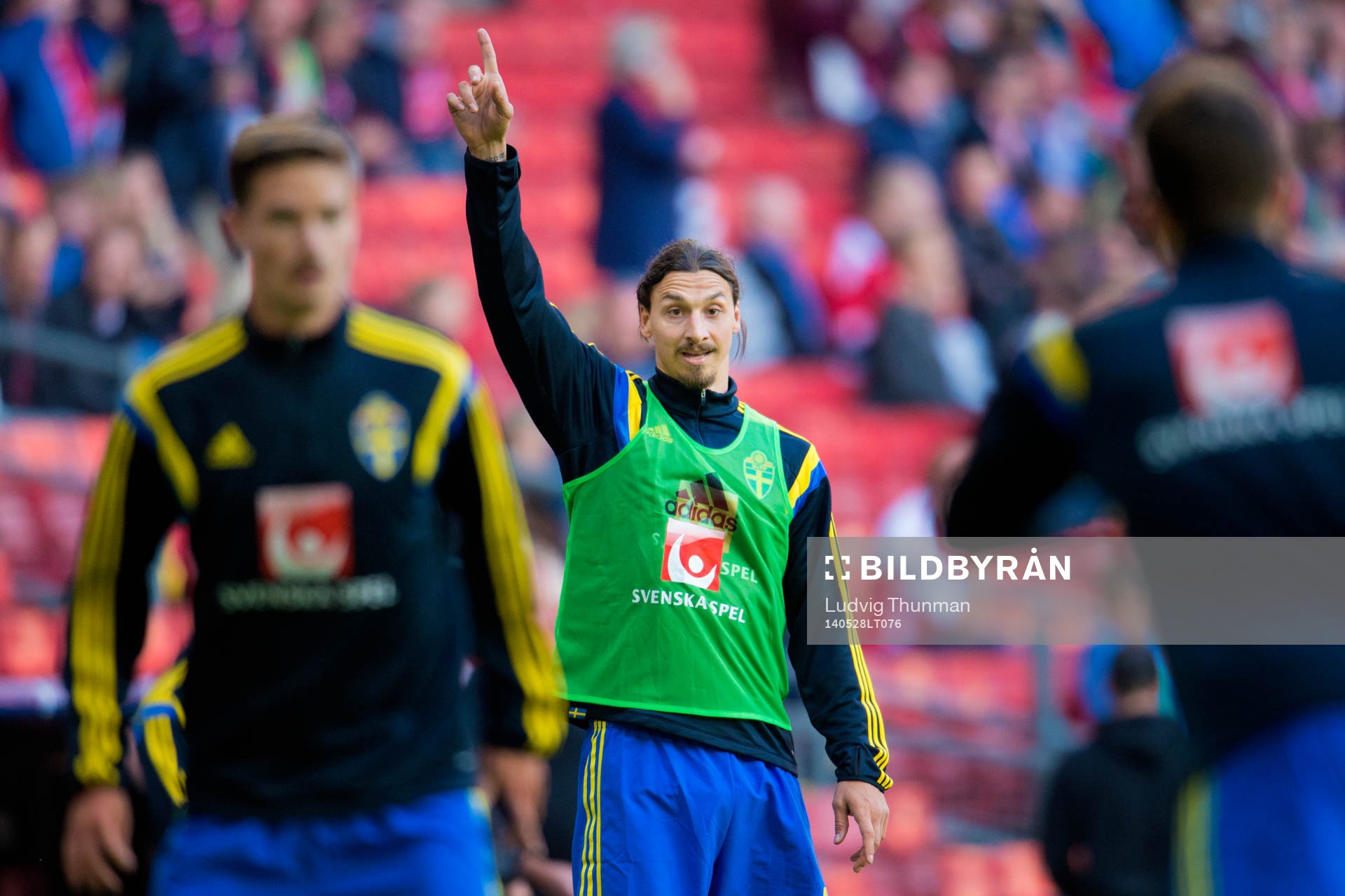 Sveriges Zlatan Ibrahimovic signalerar