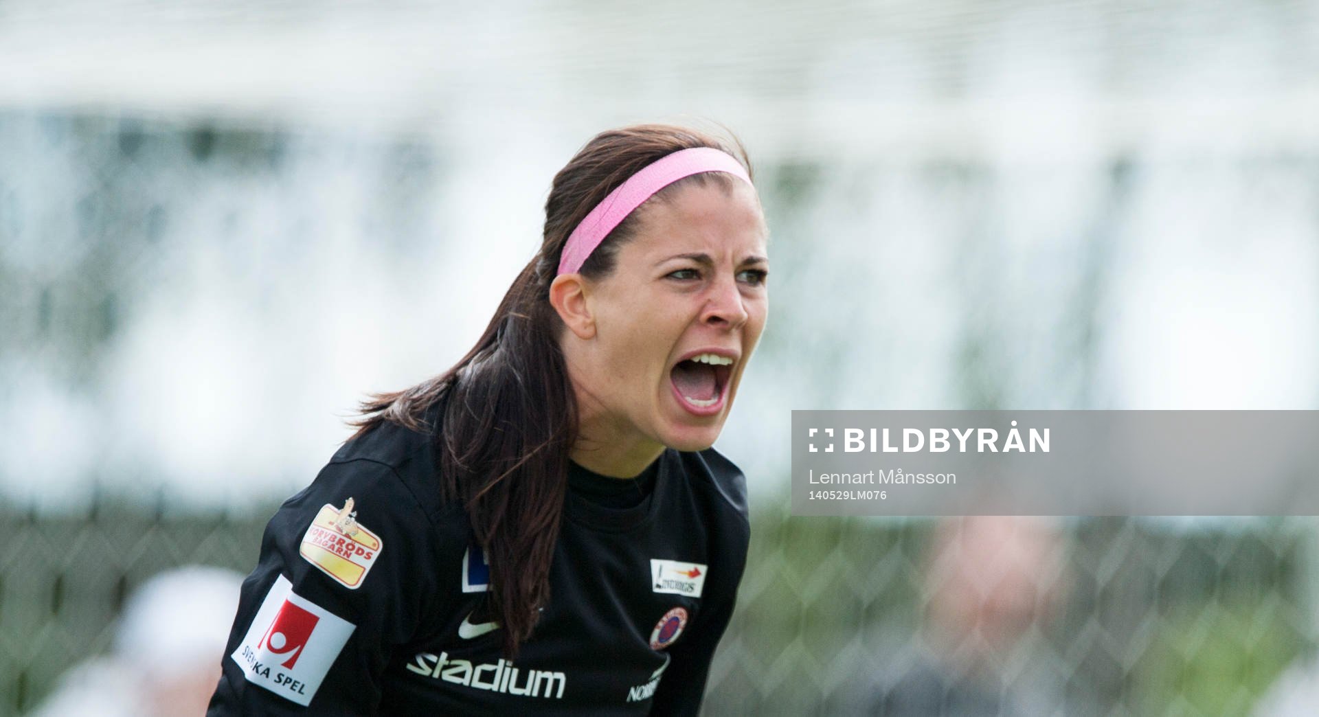 Örebros målvakt Stephanie Labbé i matchen i semifinalen