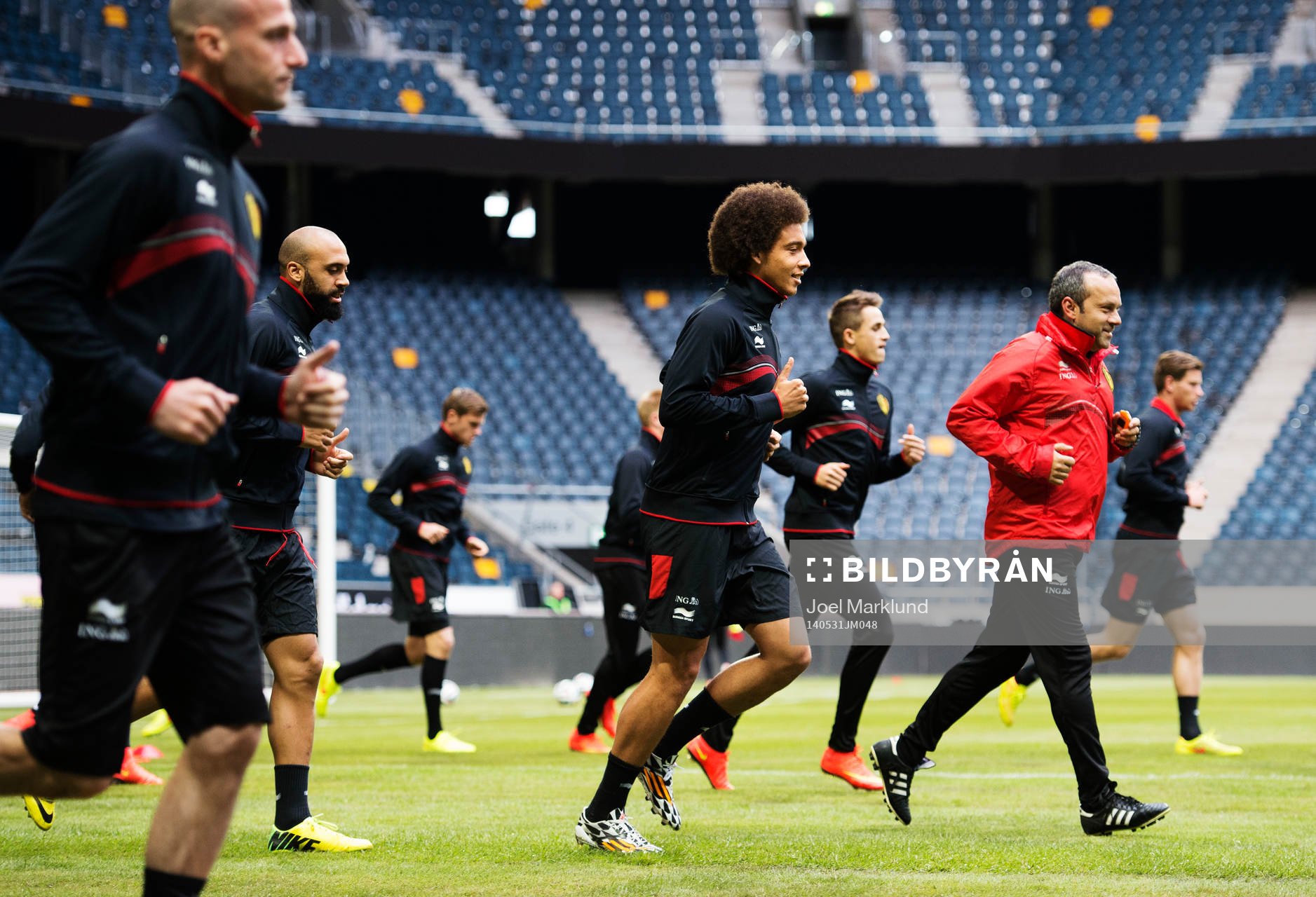 Axel Witsel värmer upp