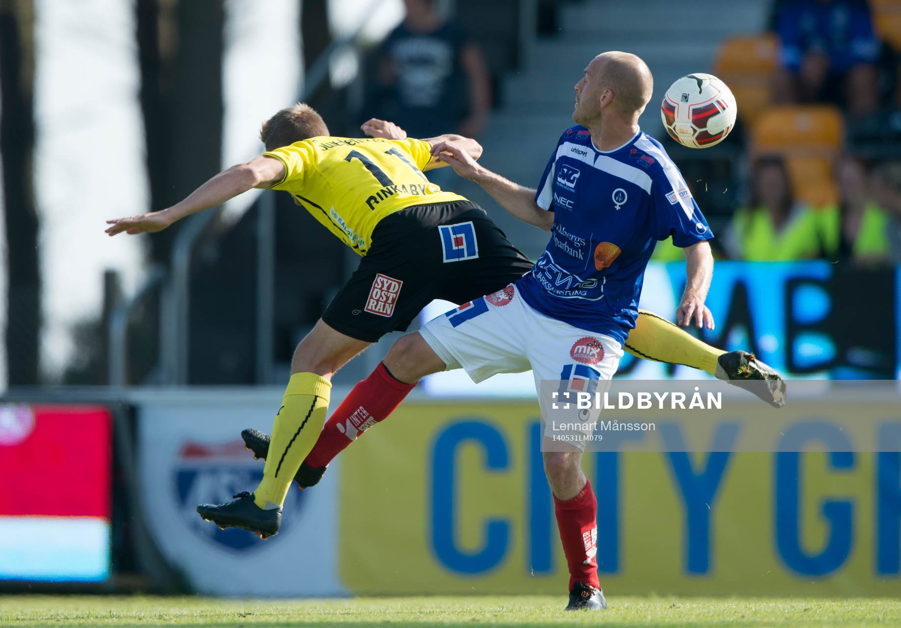 Mjällbys Patrik Ingelsten och Åtvidabergs Daniel Sjölund