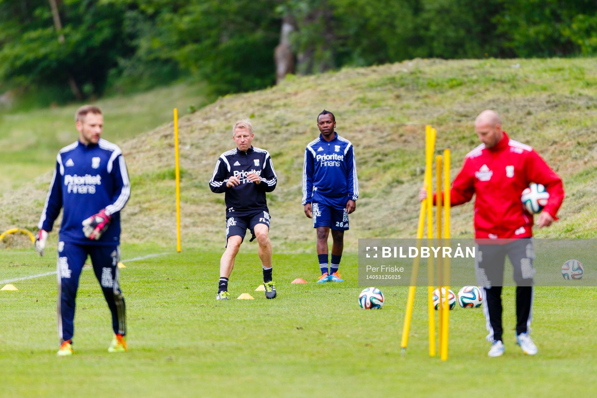 IFK Göteborgs May Mahlangu och sjukgymnast Fredrik Larsson