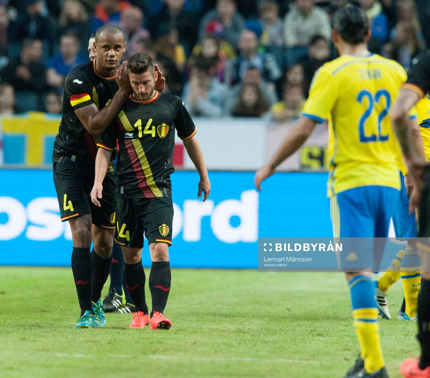 Vad sysslar Belgiens Vincent Kompany och Dries Mertens med