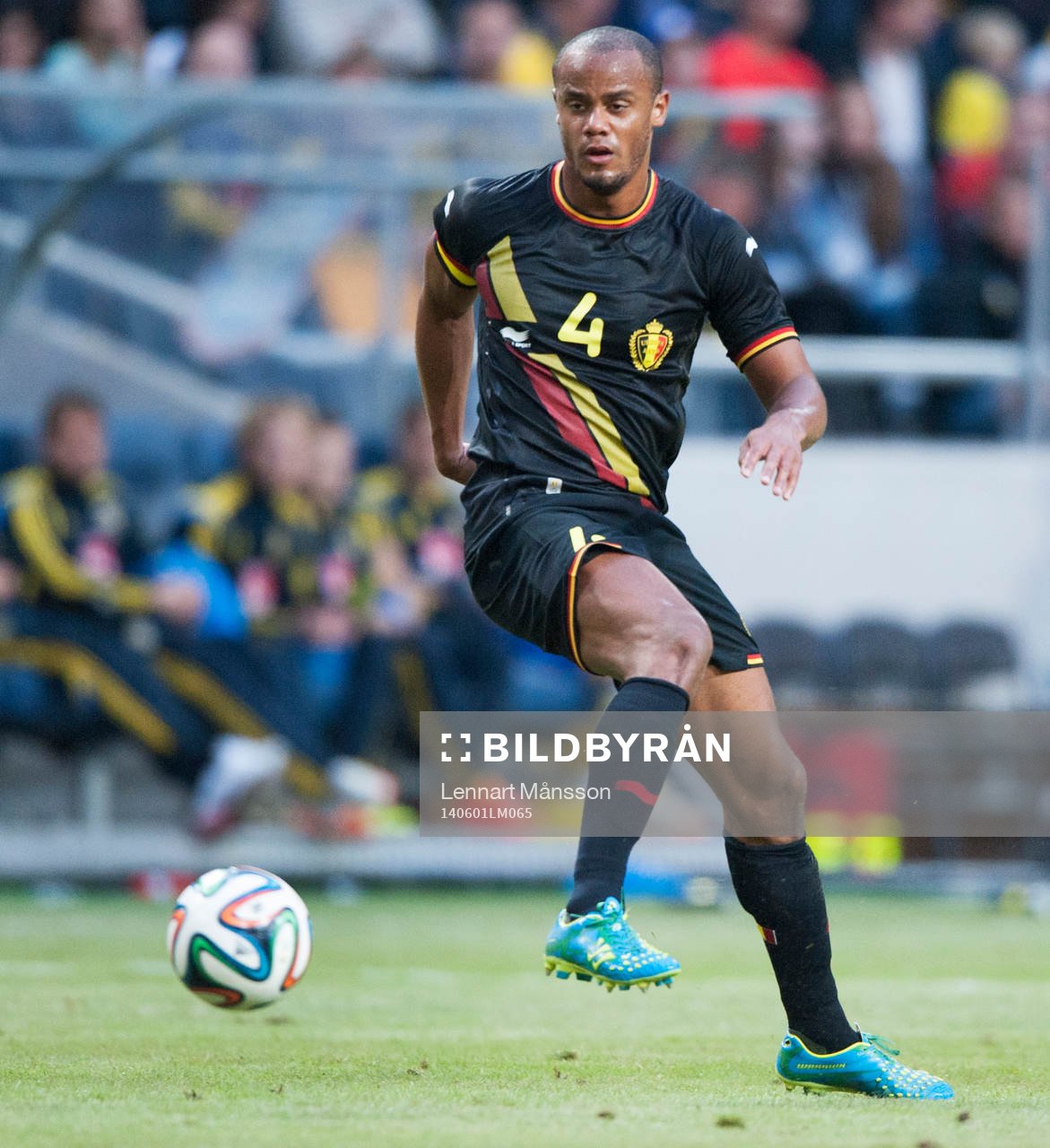 Belgiens Vincent Kompany i träningslandskampen i mellan