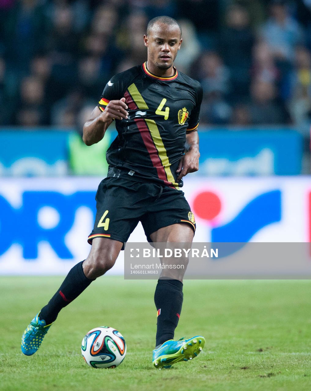 Belgiens Vincent Kompany i träningslandskampen i mellan