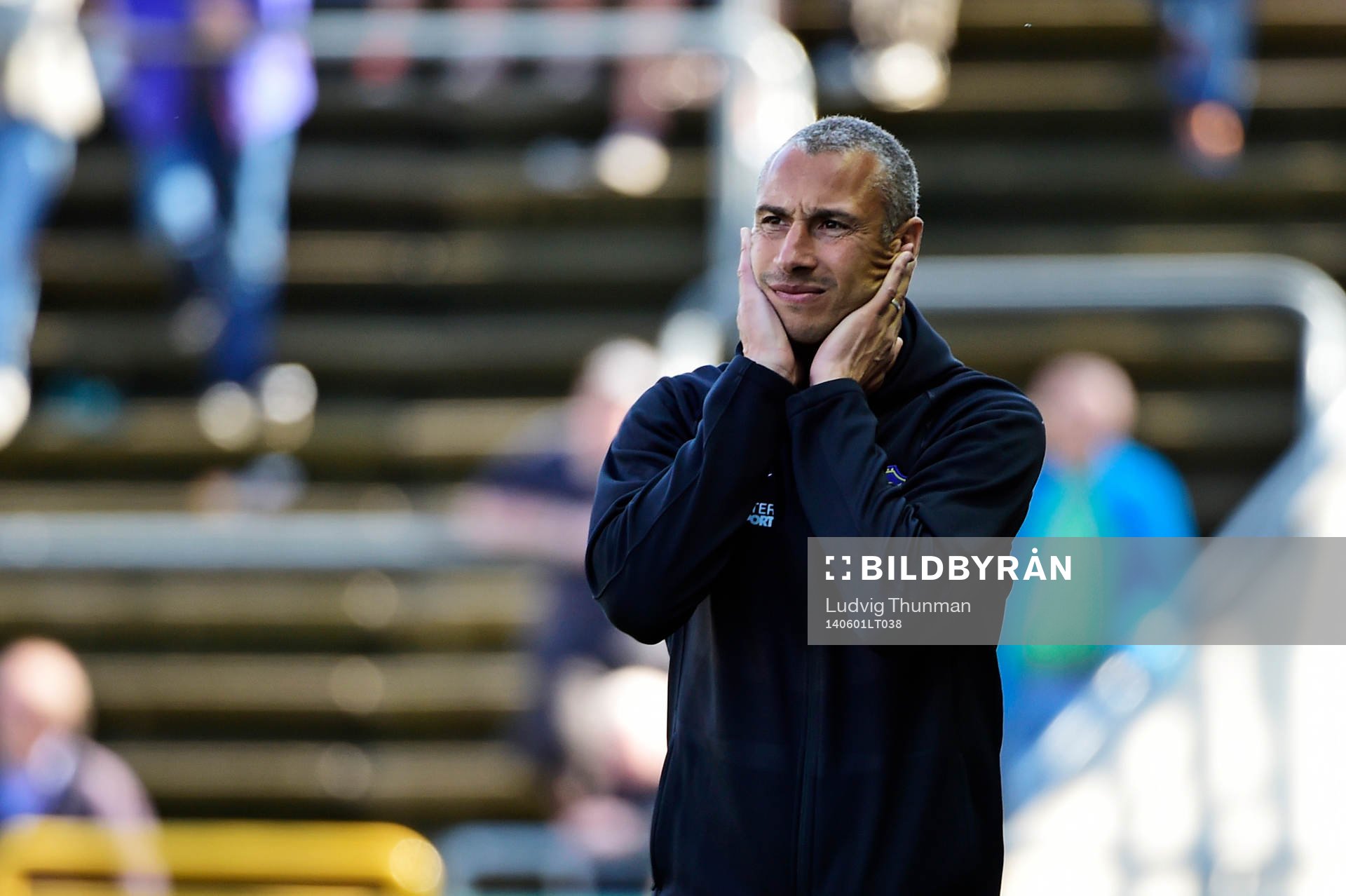 Falkenbergs tränare Henrik Larsson