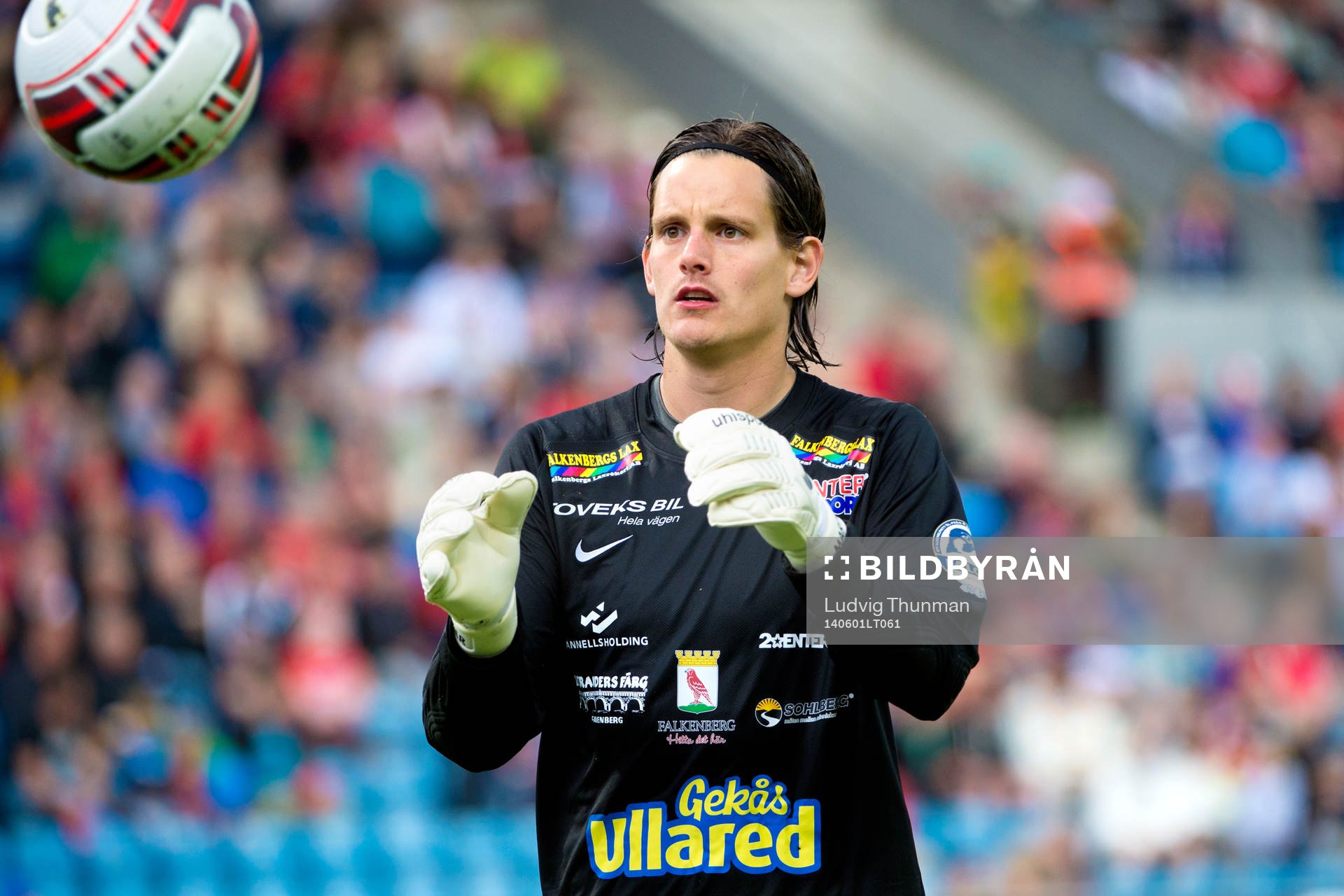 Falkenbergs målvakt Otto Martler under matchen i Allsvenskan mellan Helsingborg och Falkenberg den 1 juni 2014 i Helsingborg. 