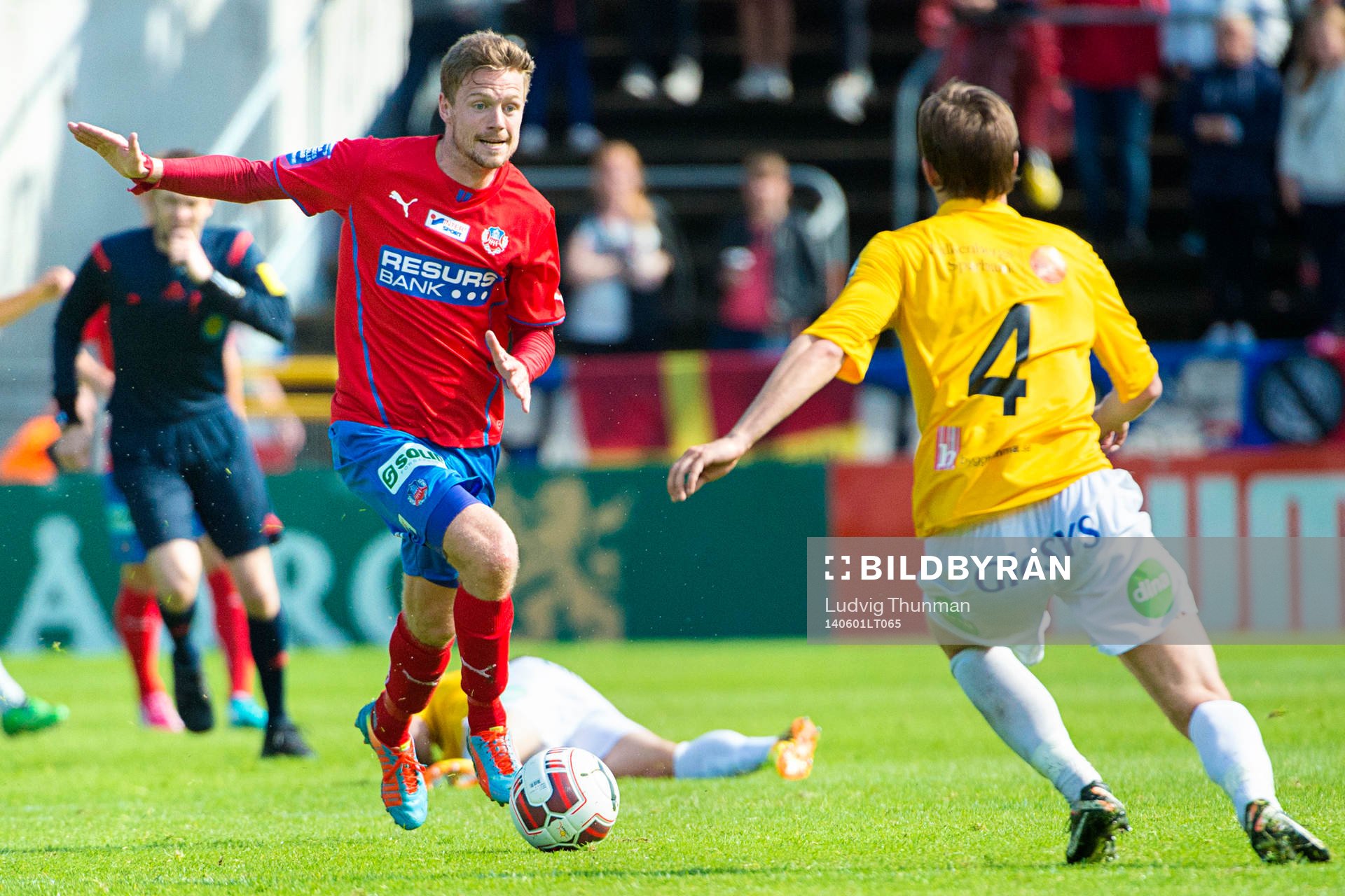 Helsingborgs Arnór Smárason utmanar Falkenbergs Daniel