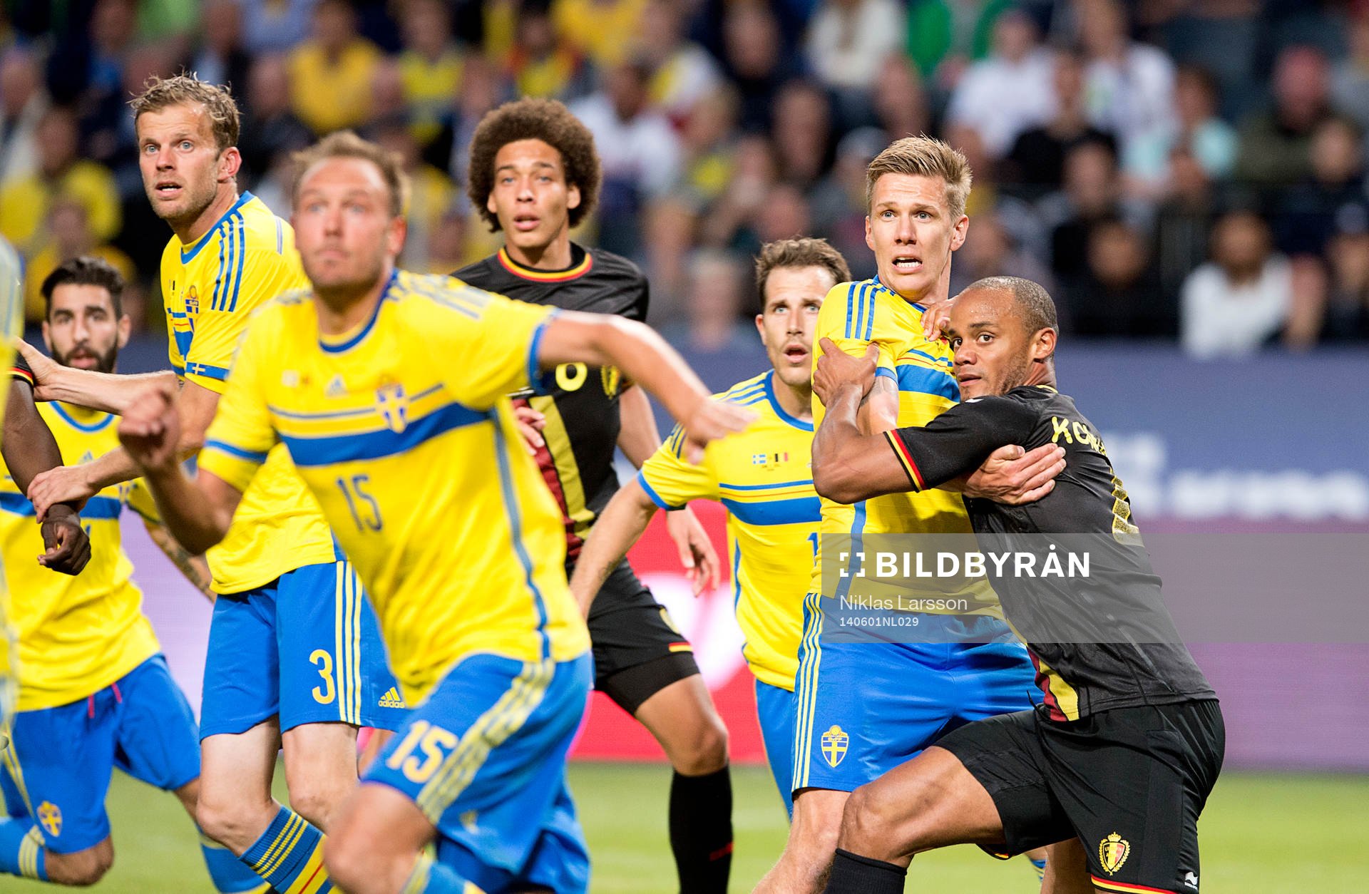 Belgiens Vincent Kompany och Sveriges Pontus Wernbloom