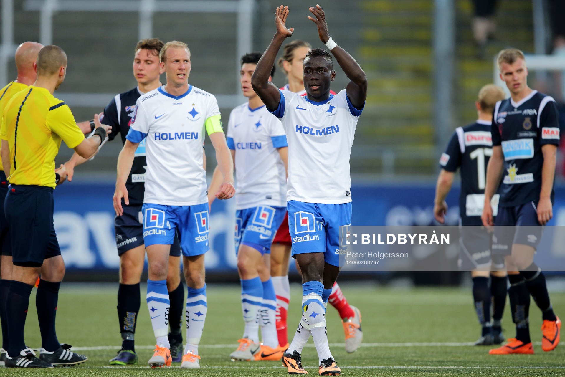 Norrköpings Alhaji Kamara jublar