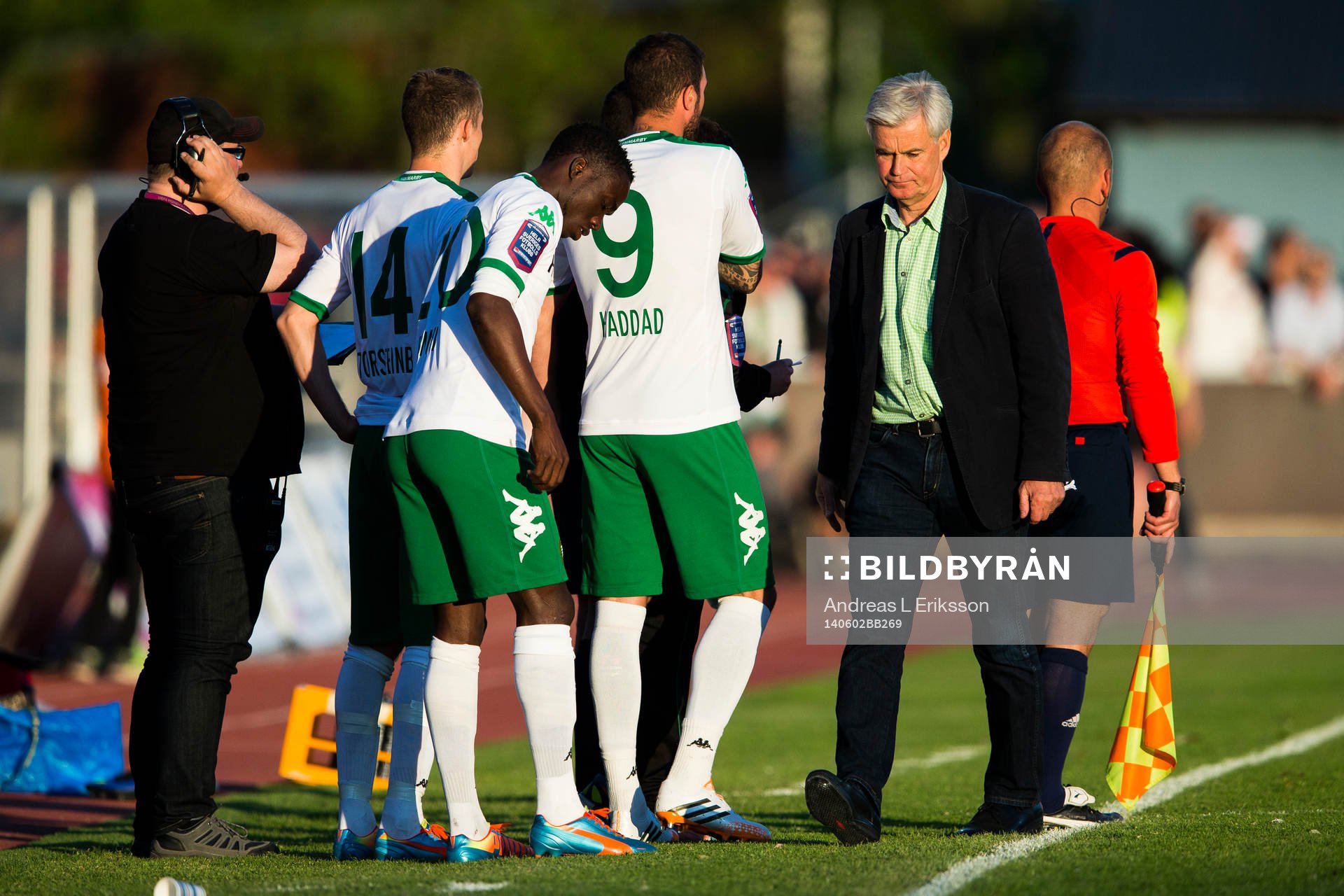 Hammarbys tränare Nanne Bergstrand gör tre byten på