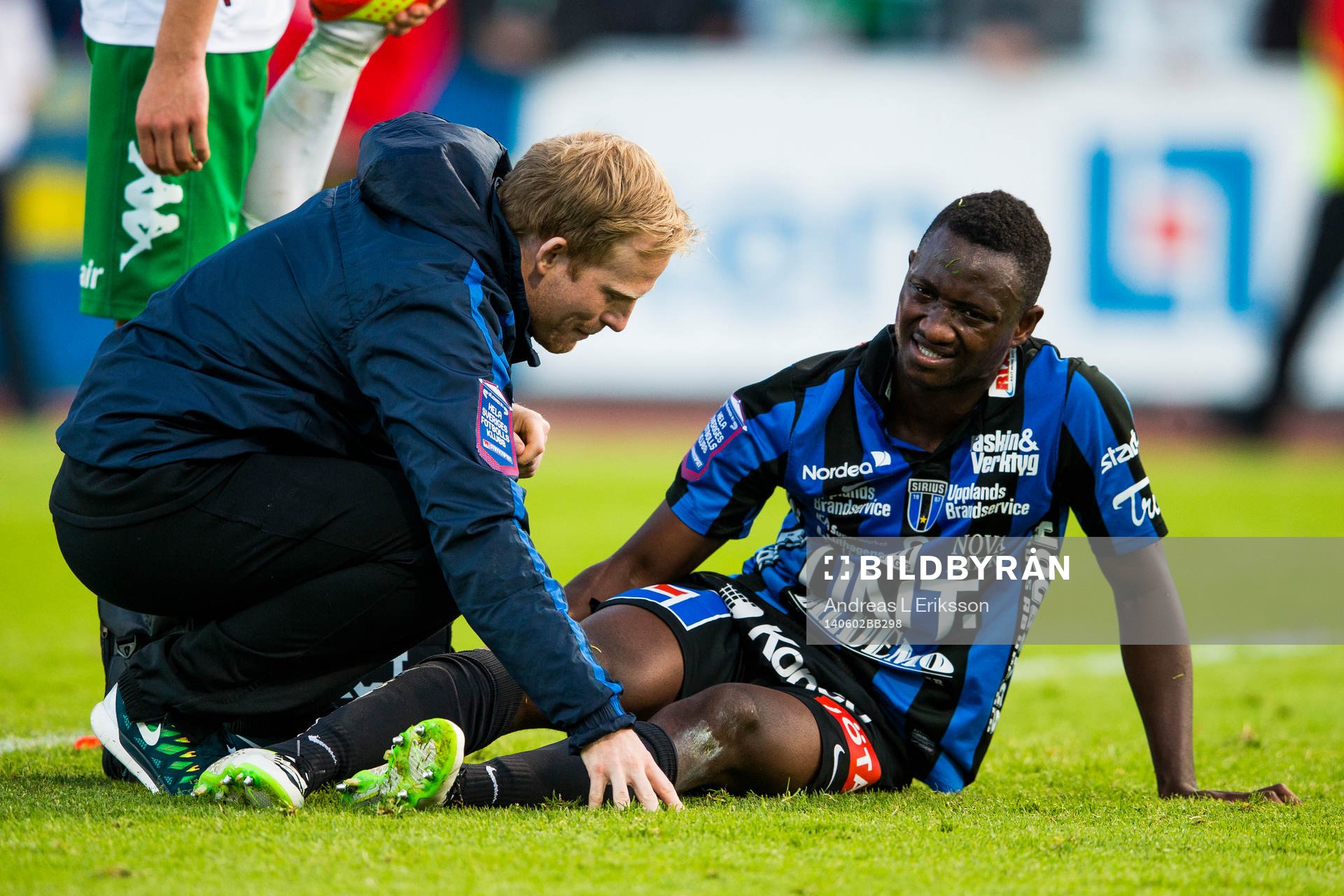 Sirius Moses Ogbu grinar illa