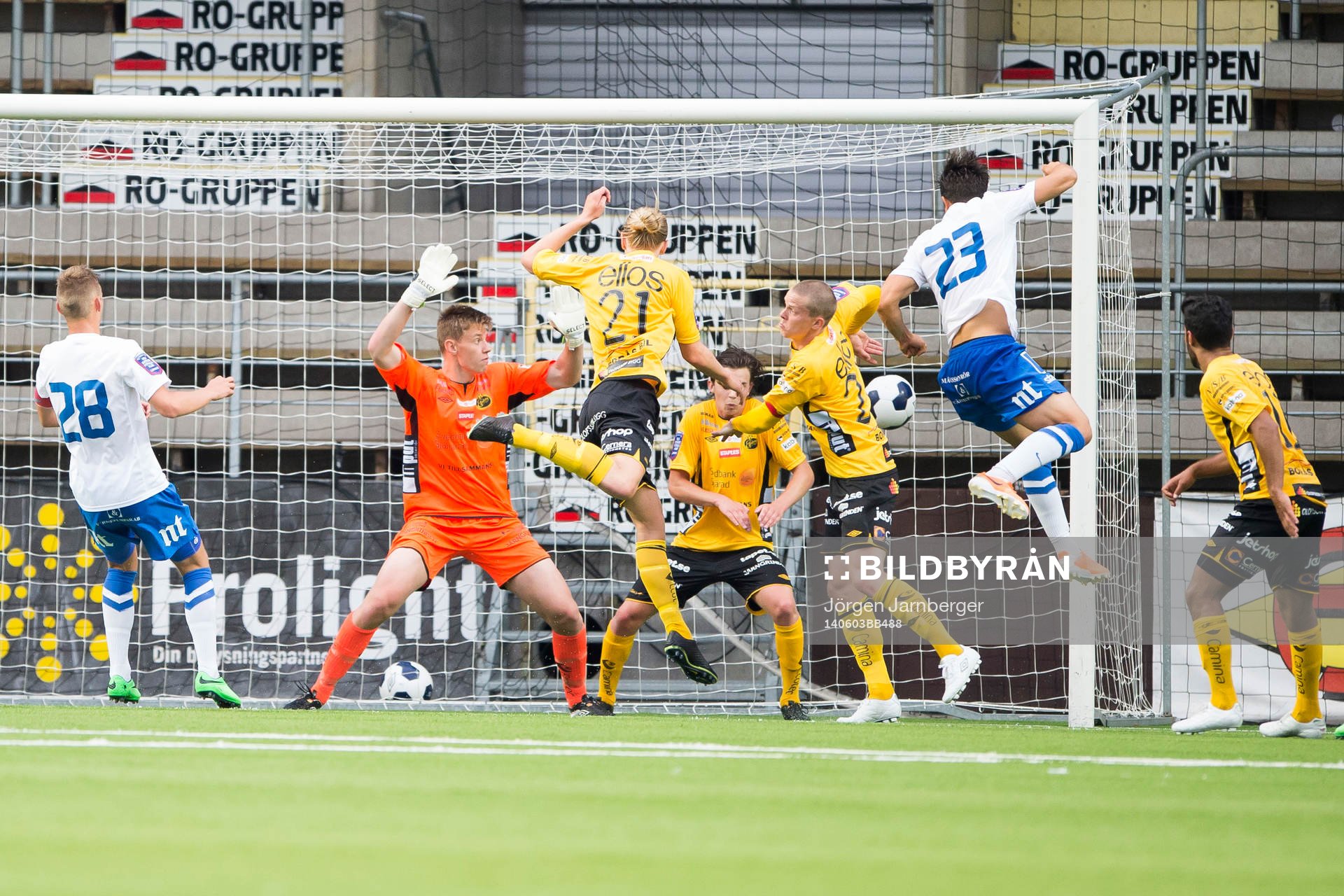 Norrköpings David Boo Wiklander gör 0-2 under fotbollsmatchen i Folksam U21 Allsvenskan Norra mellan Elfsborg och Norrköping den 3 juni 2014 i Borås.