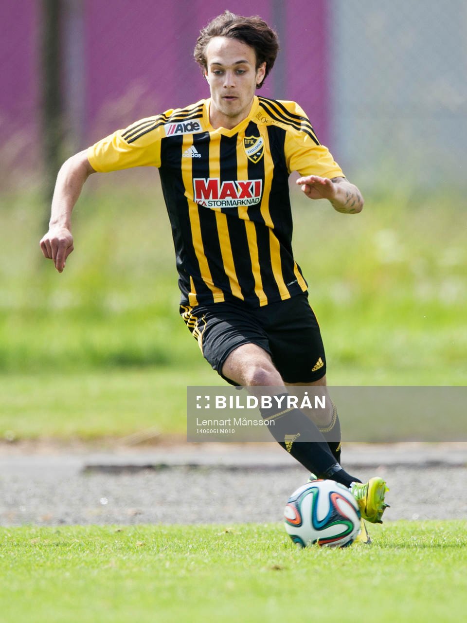 IFK Hässleholms Karim Al-Asi i matchen i division 3 mellan IFK Hässleholm och Nybro i Hässleholm 6 juni.