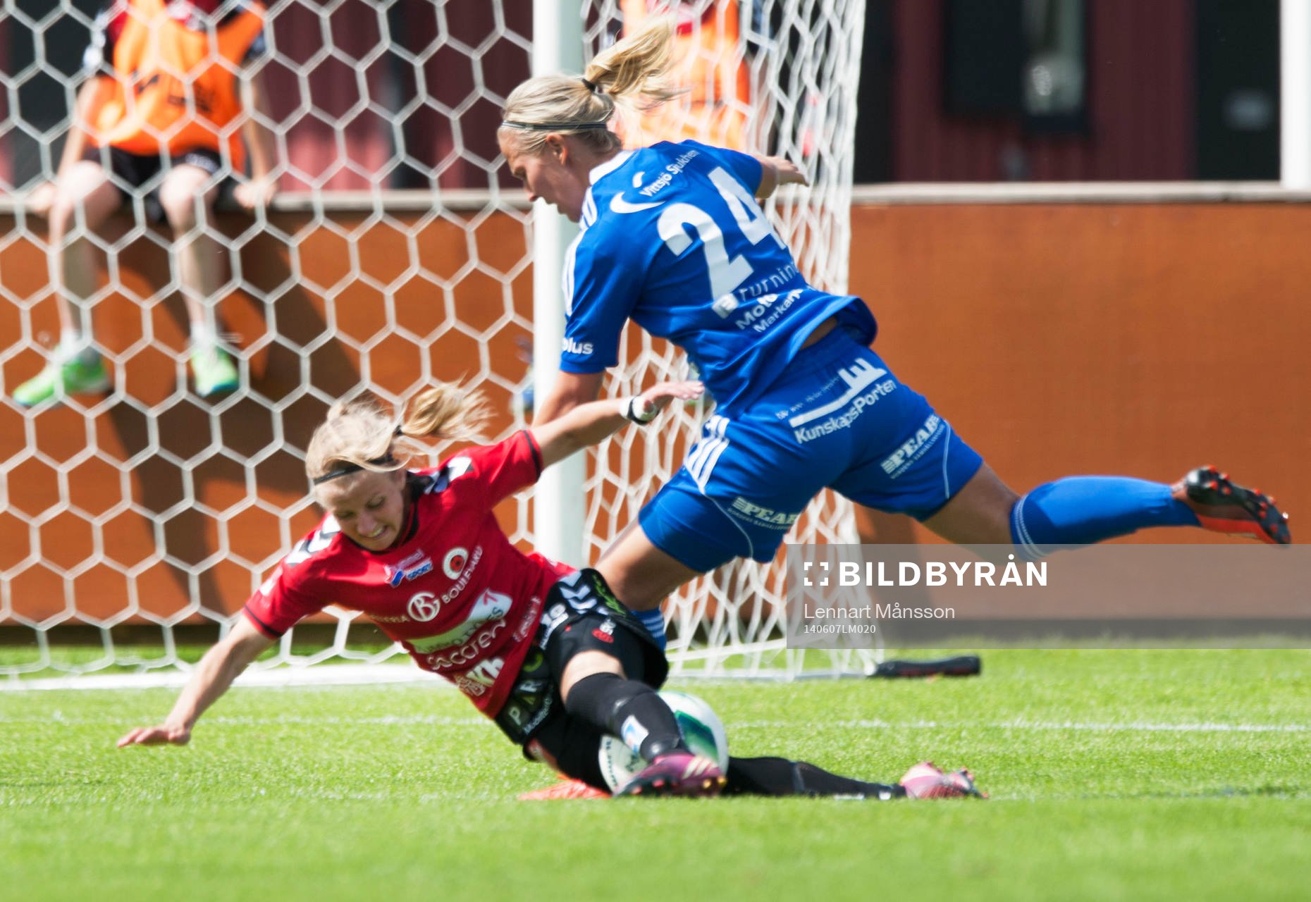 Vittsjös Kirsty Yallop i matchen i damallsvenskan mellan