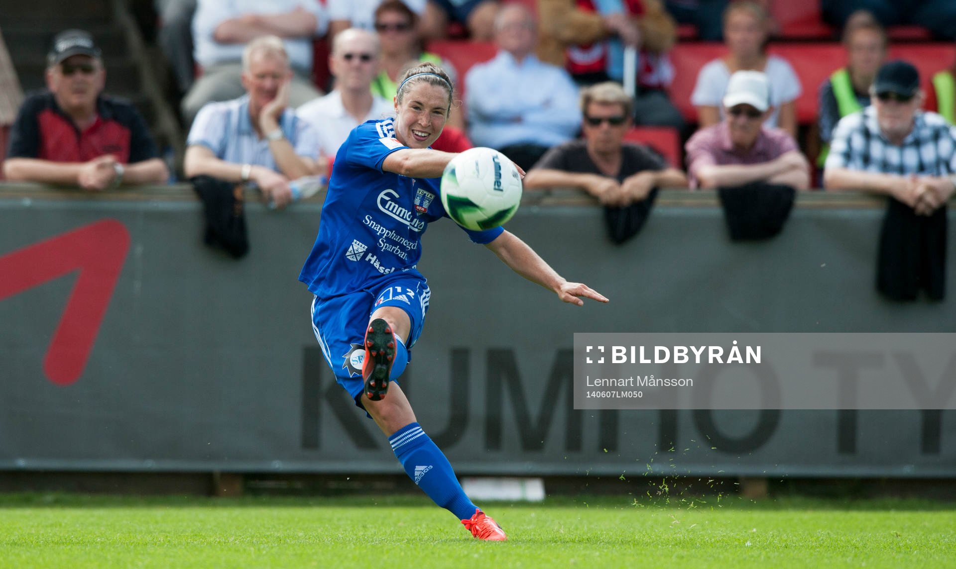 Vittsjös Jane Ross i matchen i damallsvenskan mellan
