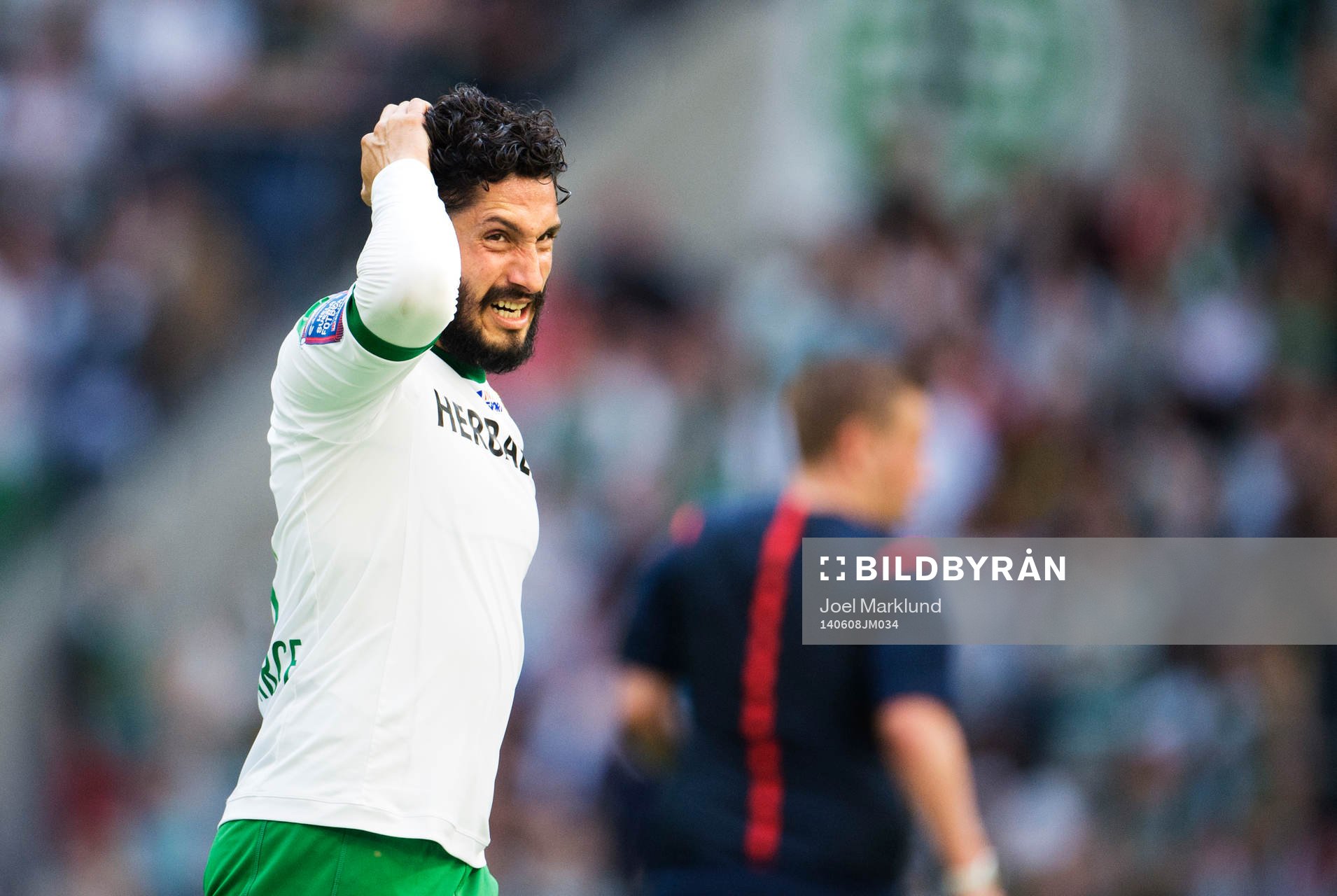 Hammarbys Pablo Pinones-Arce grimaserar
