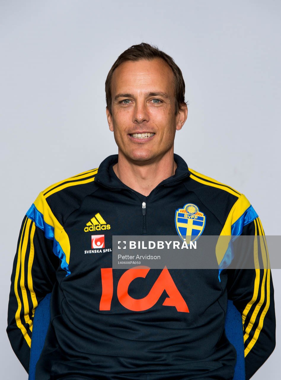 U21 Sveriges Fredrik Bergström, Läkare poserar för ett porträtt under en fotografering den 8 juni 2014 i Trelleborg. 
