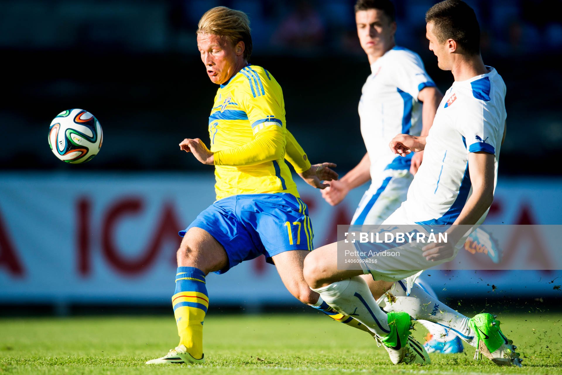 Sveriges Nicklas Bärkroth och Slovakien David Hudák