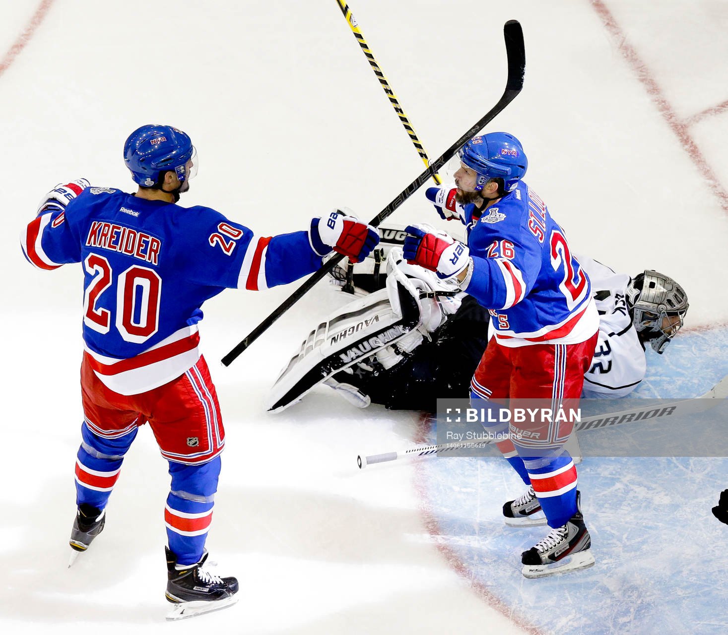 New York Rangers right wing Martin St. Louis (26)