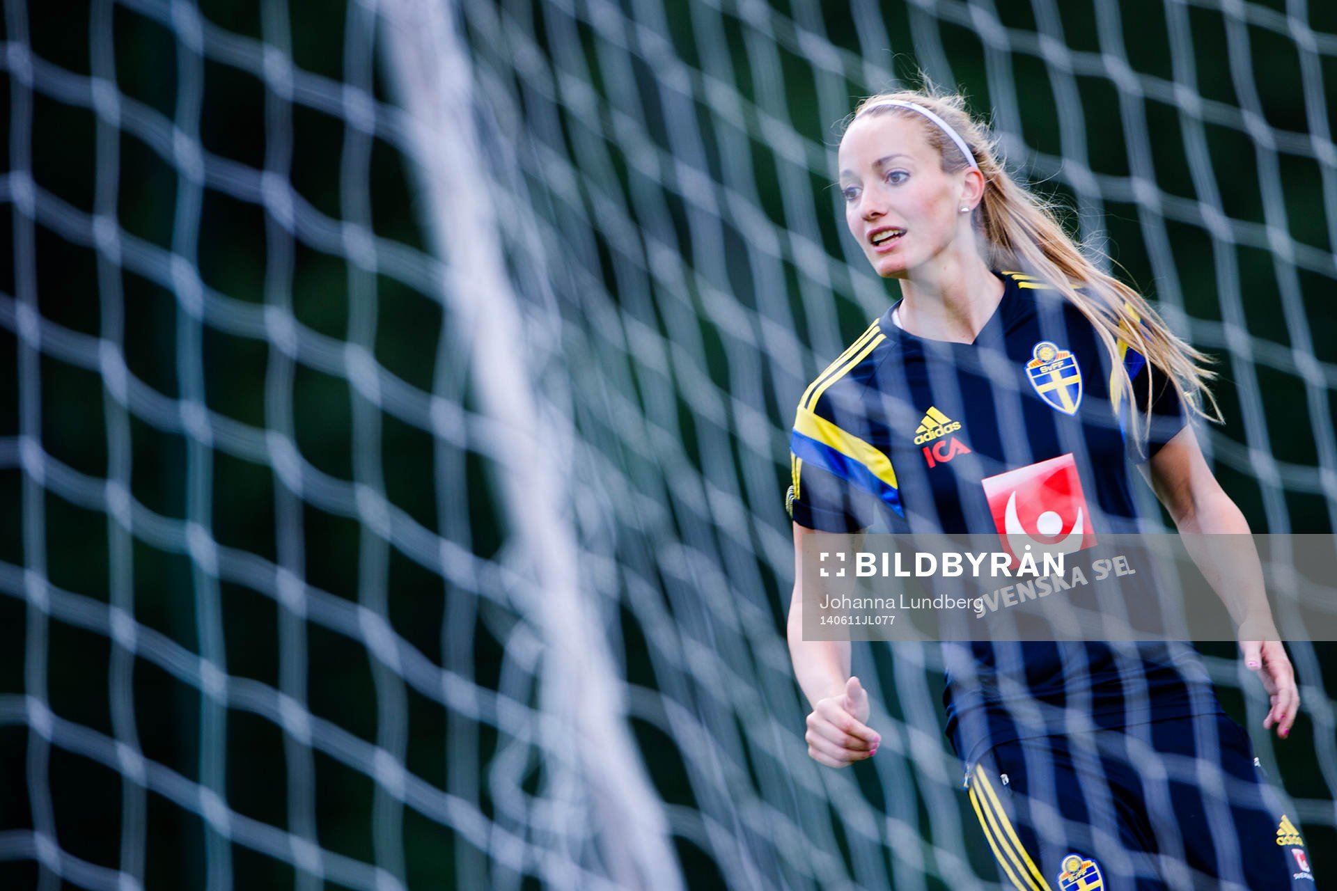 Sveriges Kosovare Asllani