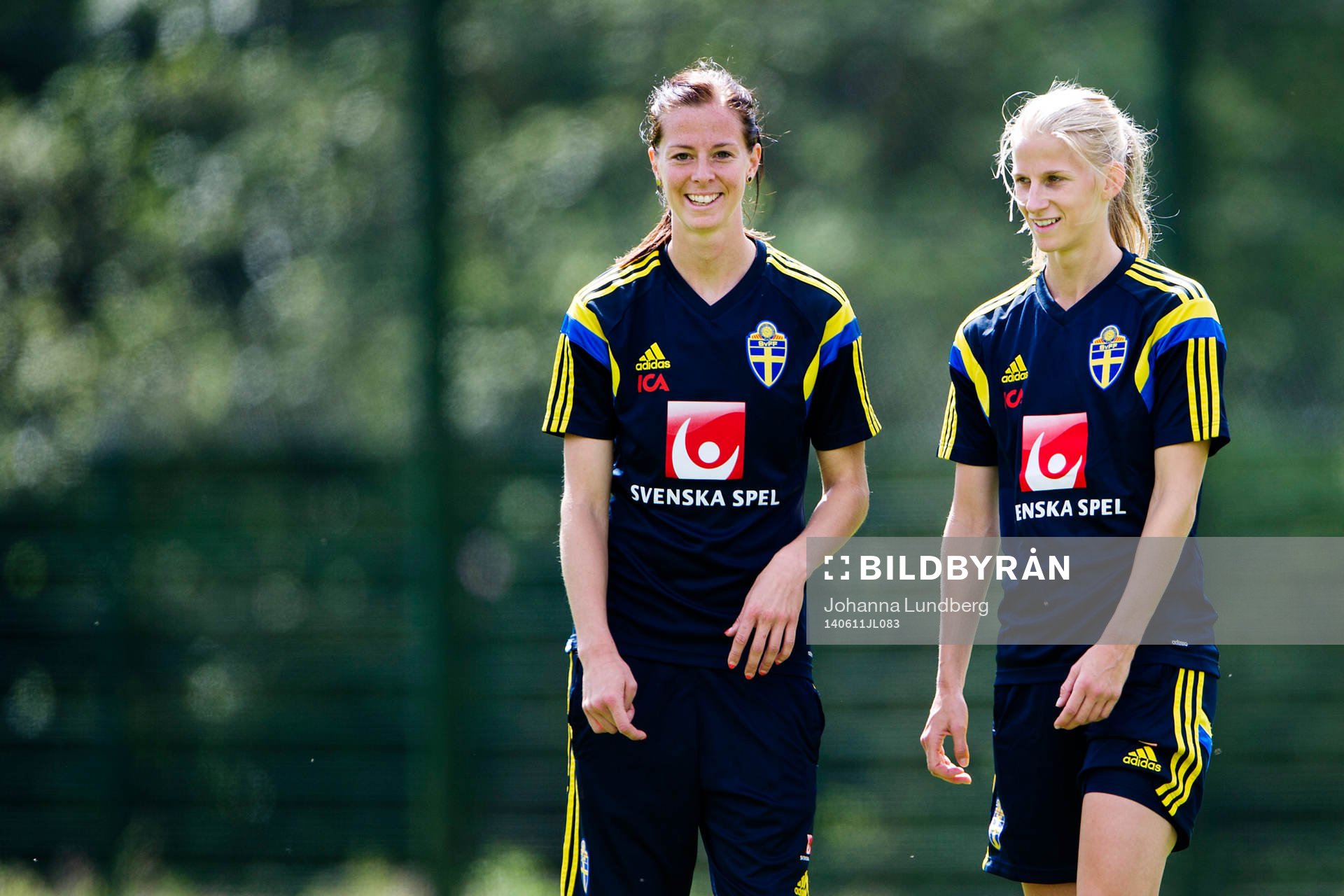 Sveriges Lotta Schelin och Sofia Jakobsson