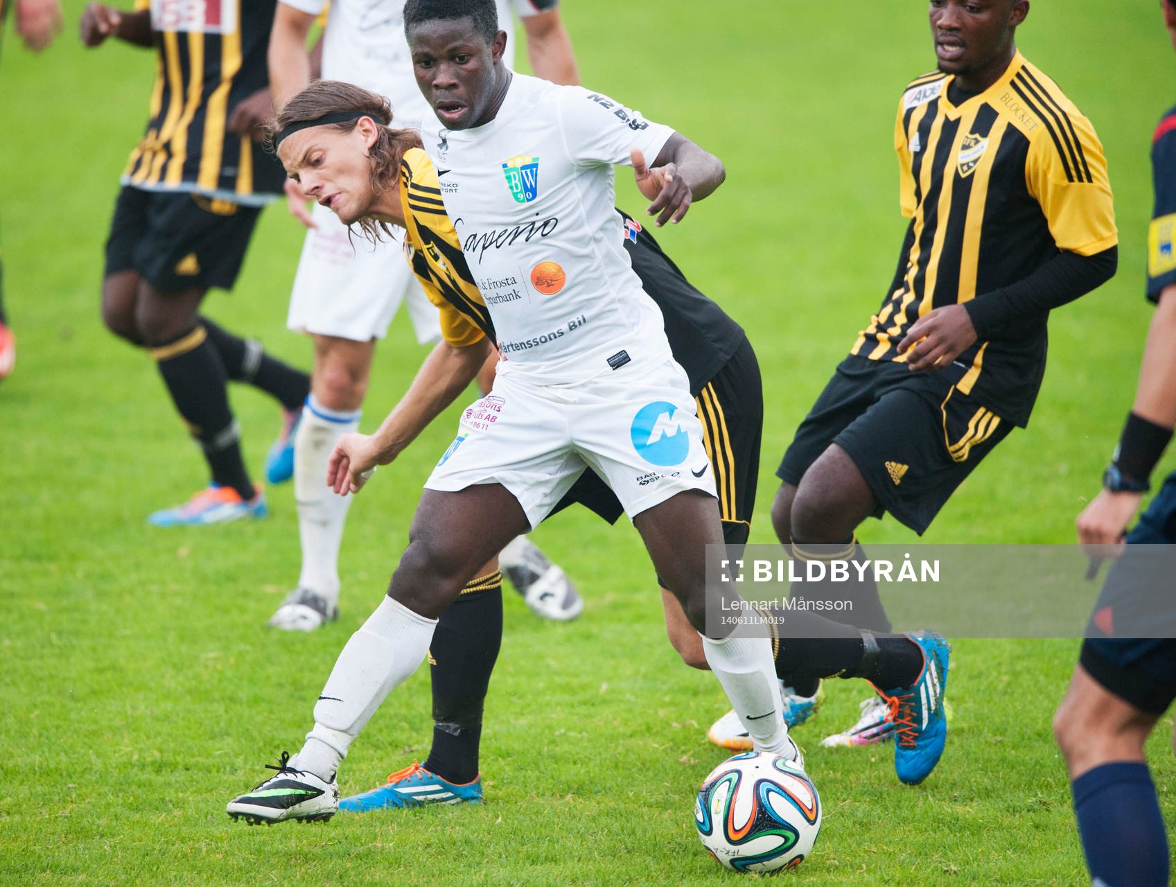 Närkamp i matchen i DM mellan IFK Hässleholm och BW90 i
