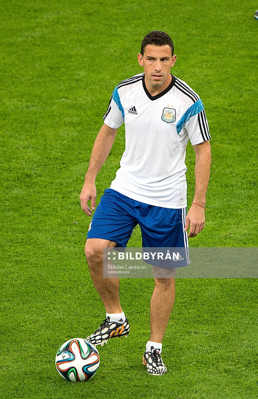 Argentinas Maxi Rodriguez under Argentinas träning under Fotbolls-VM den 14 juni 2014 i Rio de Janeiro.