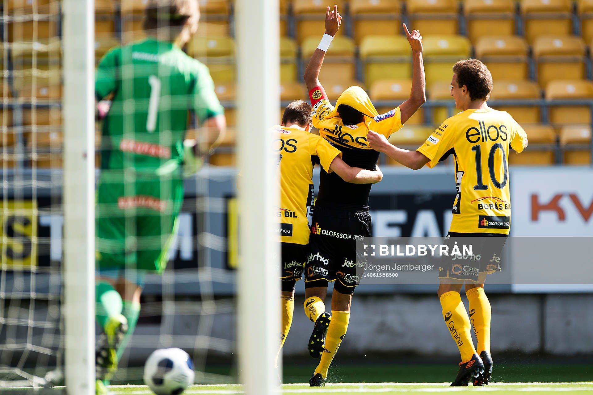 Elfsborgs Rami Dridi har precis gjort mål och jublar