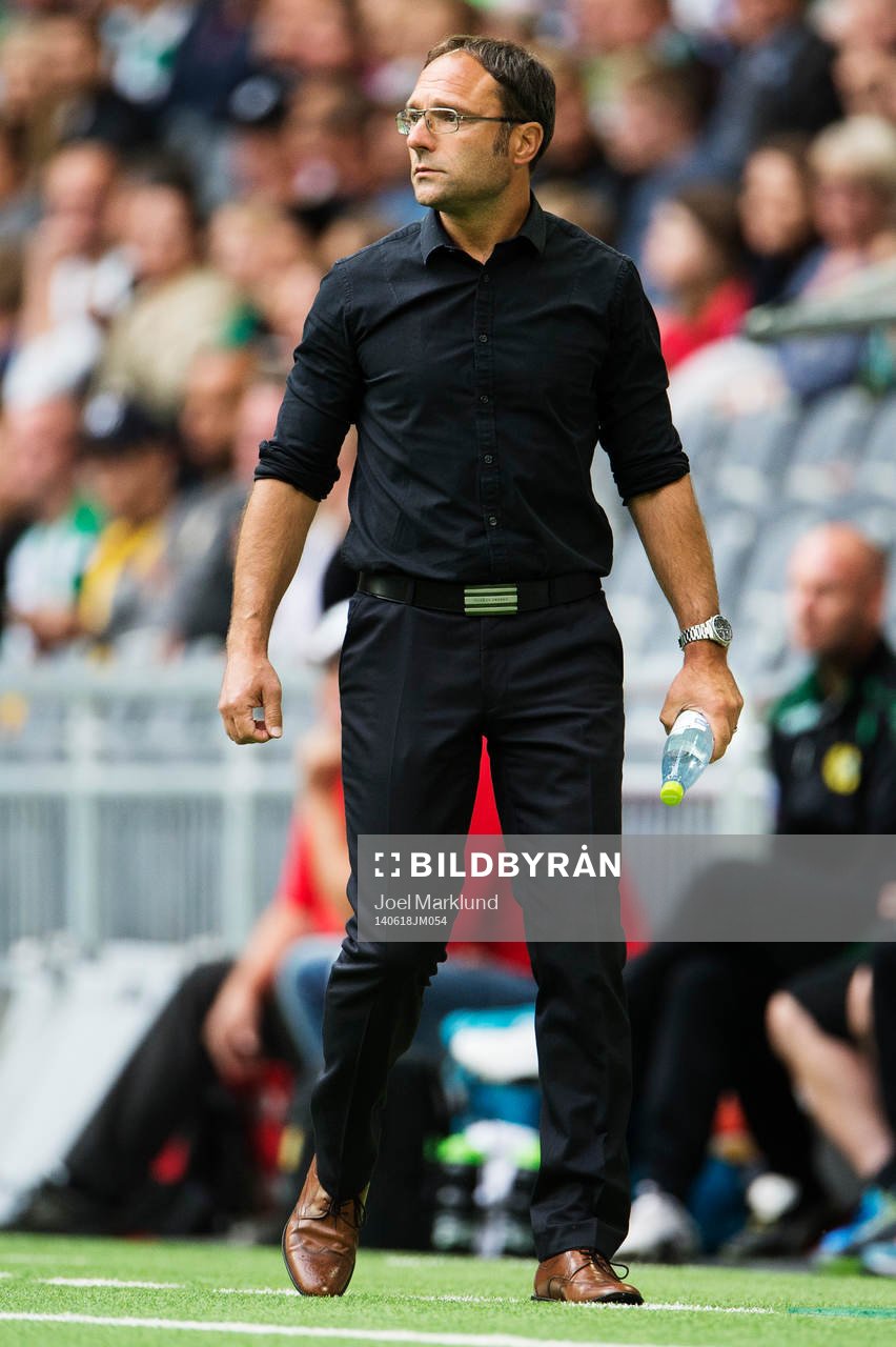 GAIS tränare Per-Ola Ljung under fotbollsmatchen i Superettan mellan Hammarby och GAIS den 18 juni 2014 i Stockholm.