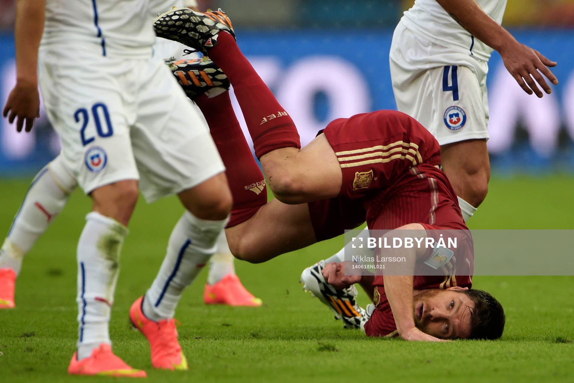 under fotbollsmatchen mellan Spanien och Chile