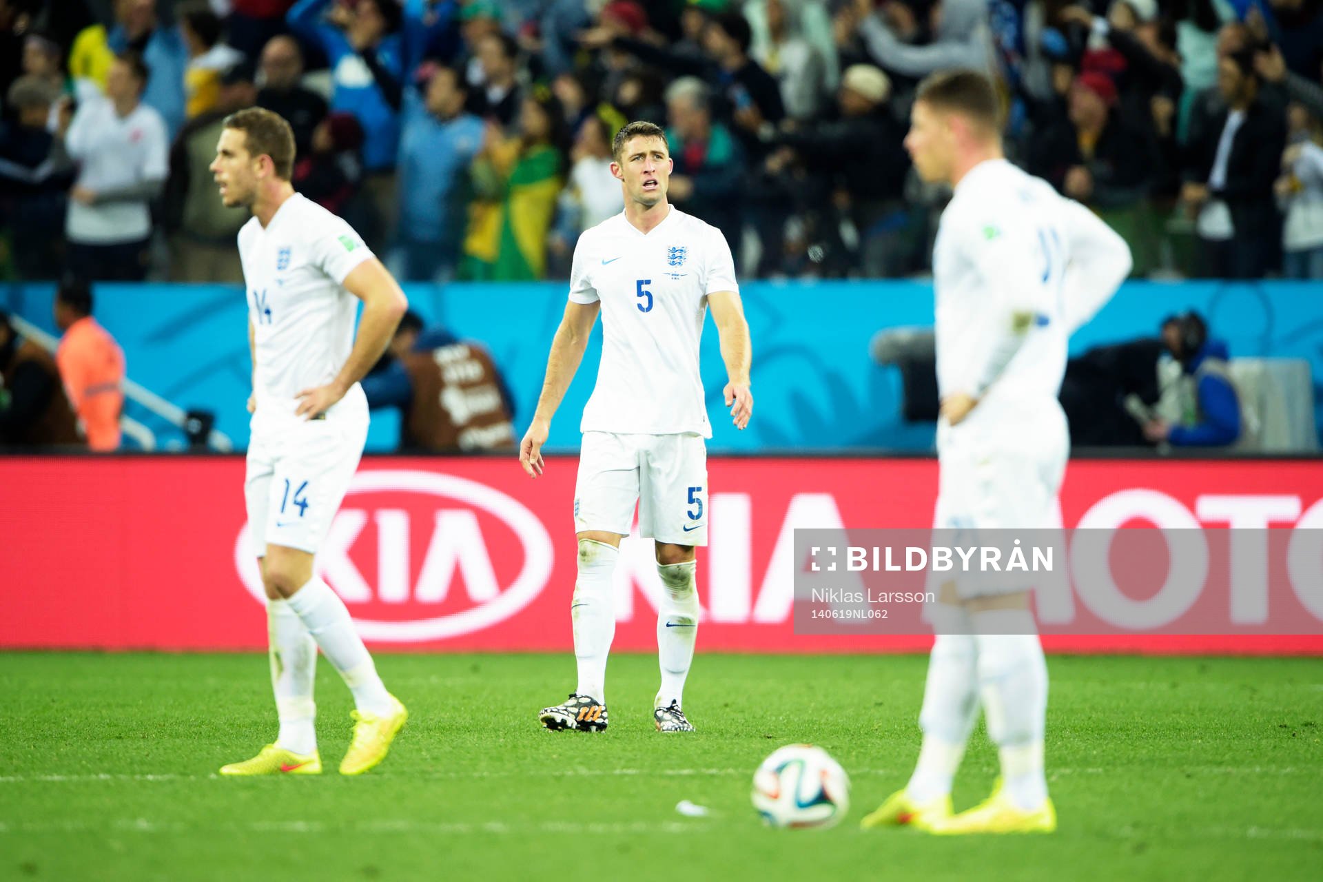 Englands Jordan Henderson, Gary Cahill och Ross Barkley