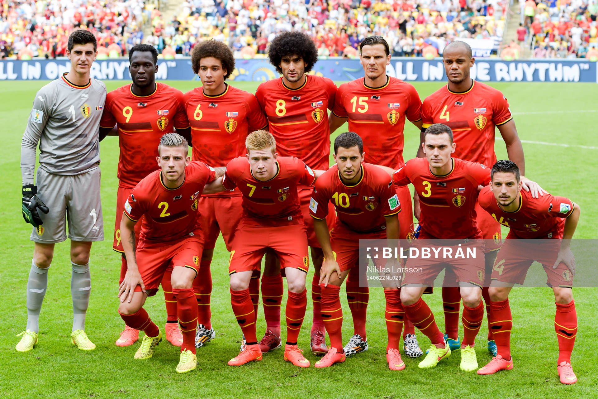 Belgiens startelva, övre raden från vänster, målvakt