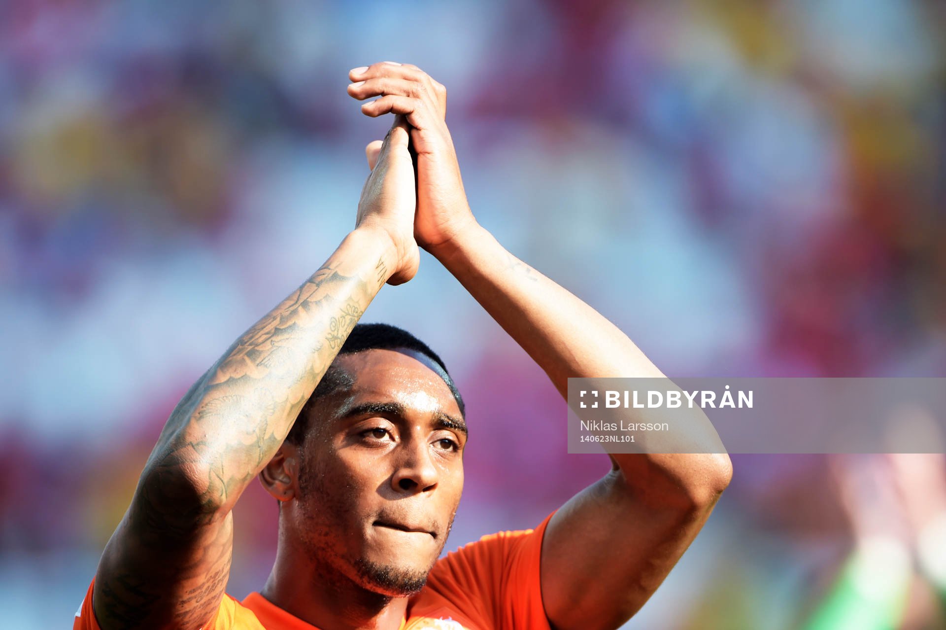 Hollands Leroy Fer jublar