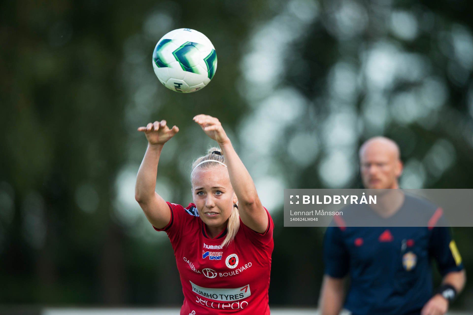 Inkast i matchen i damallsvenskan mellan Kristianstad och Örebro i Kristianstad 24 juni.