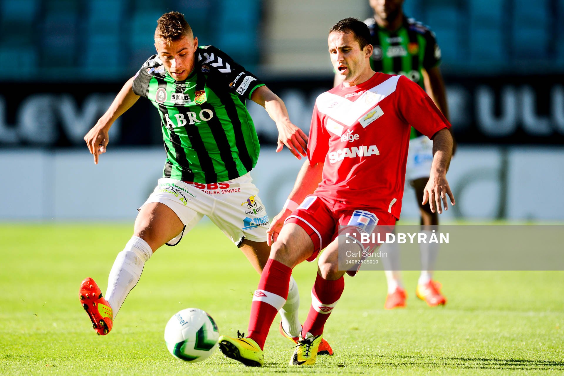 GAIS Malkolm Moenza och Assyriskas Levon Pachajyan