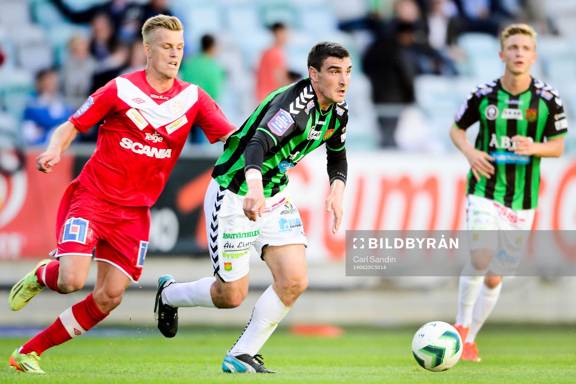 GAIS Bobby Warshaw jagas av Assyriskas Jens Jacobsson