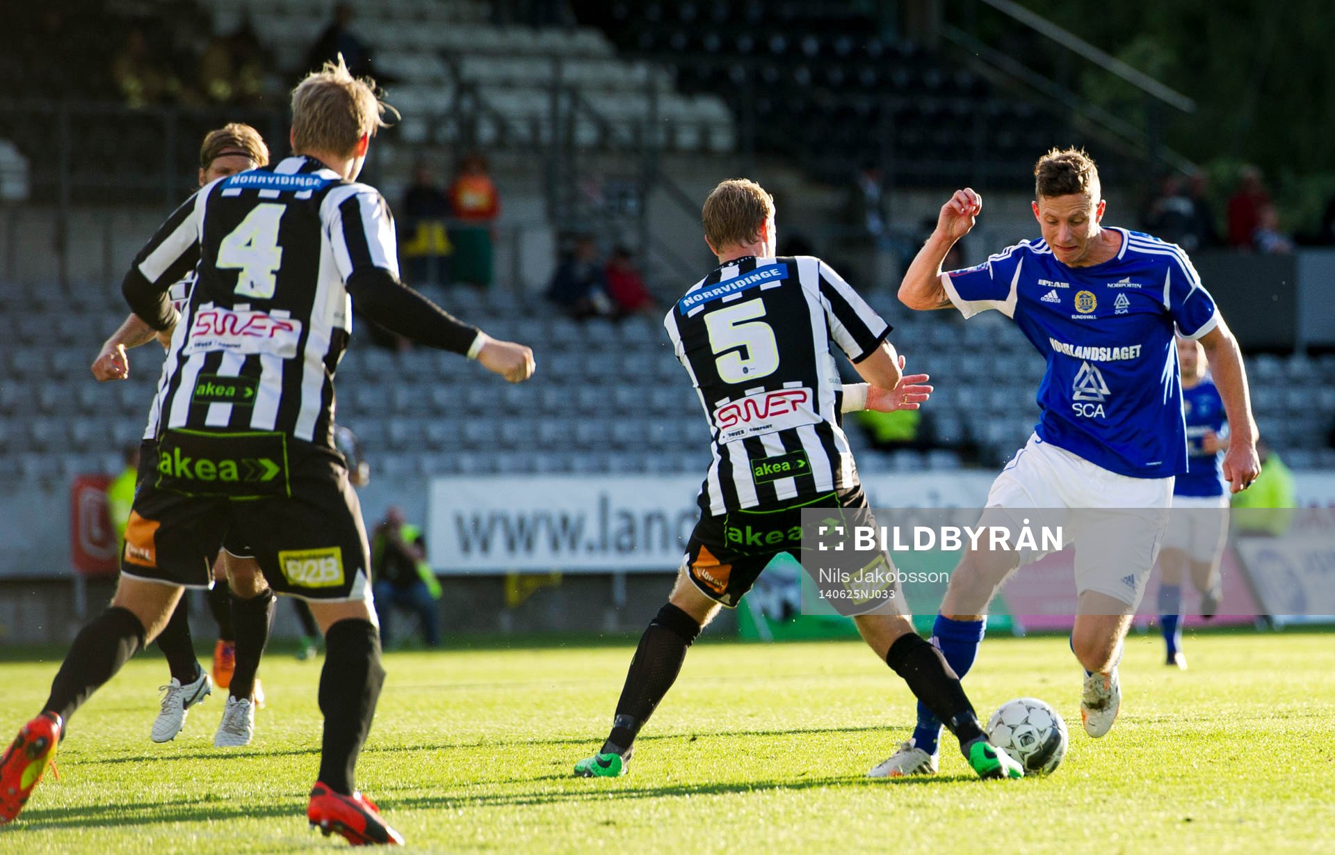 GIF Sundsvalls Johan Eklund kommer förbi Landskronas