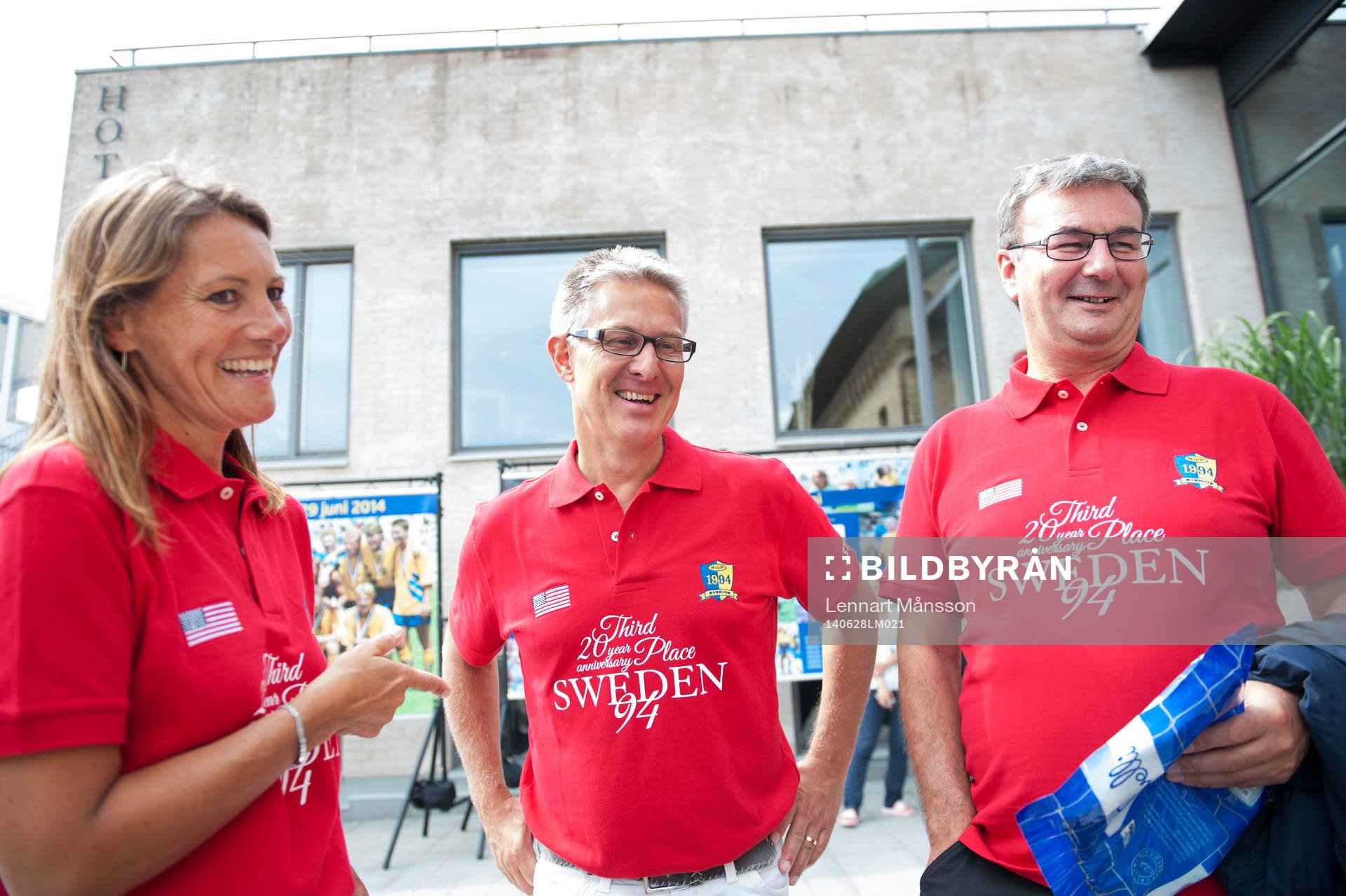 Arrangören Bosse Nilsson och Billy Lansdowne inför jubileumsmatchen för VM-laget 1994 i Båstad 28  juni.