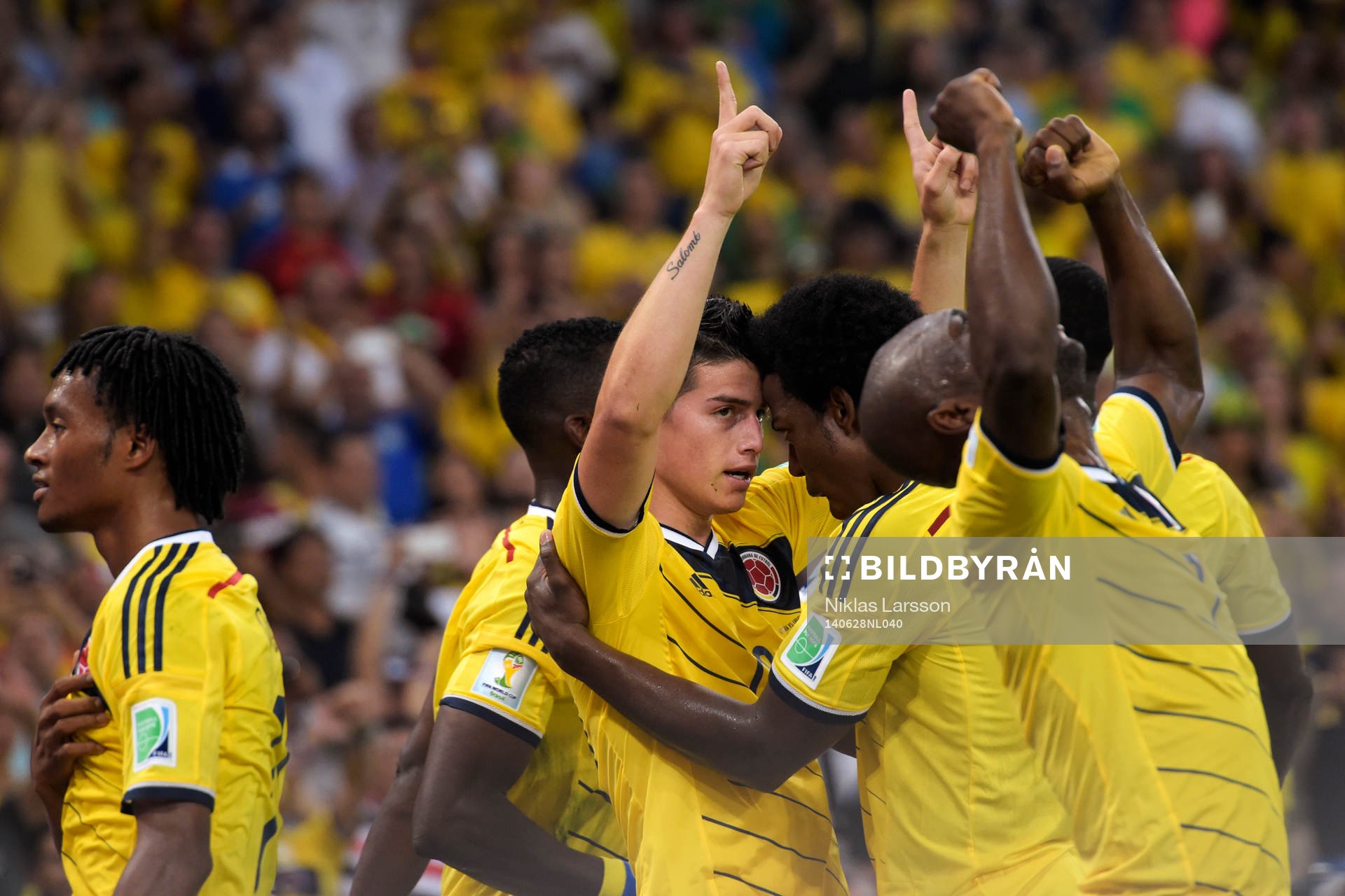 Colombias James Rodriguez jublar