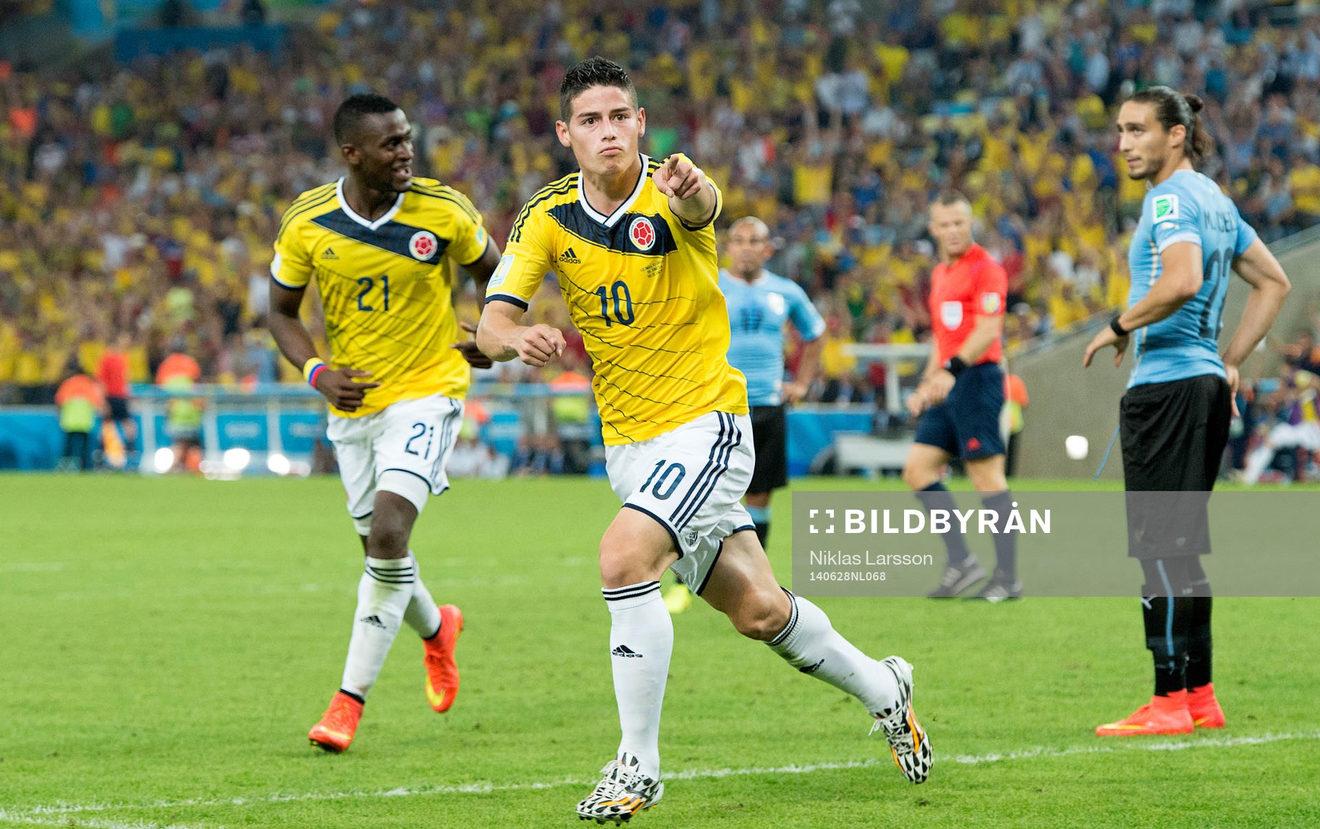 Colombias James Rodriguez jublar