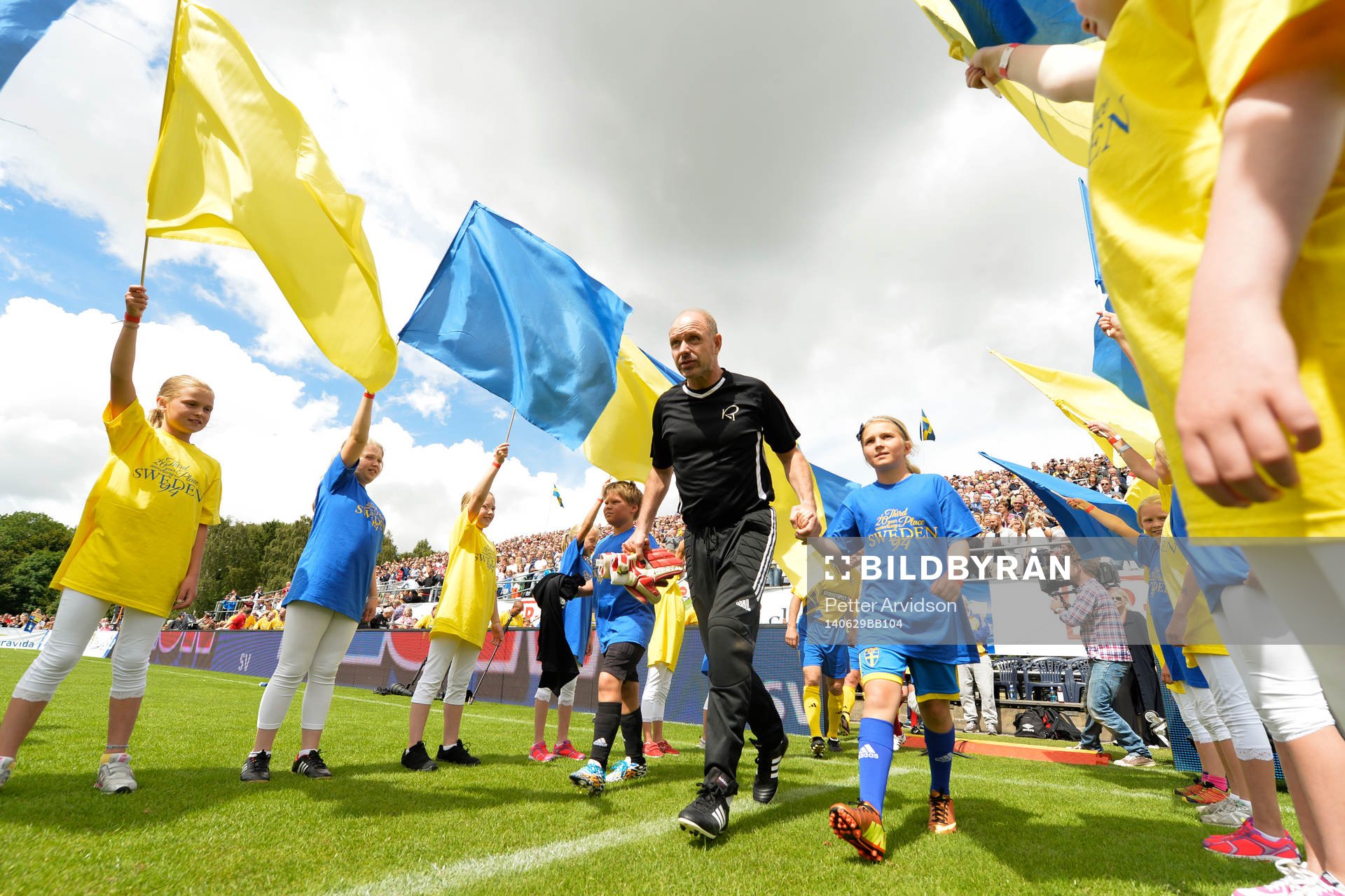 VM-laget 1994s målvakt Thomas Ravelli gör entré