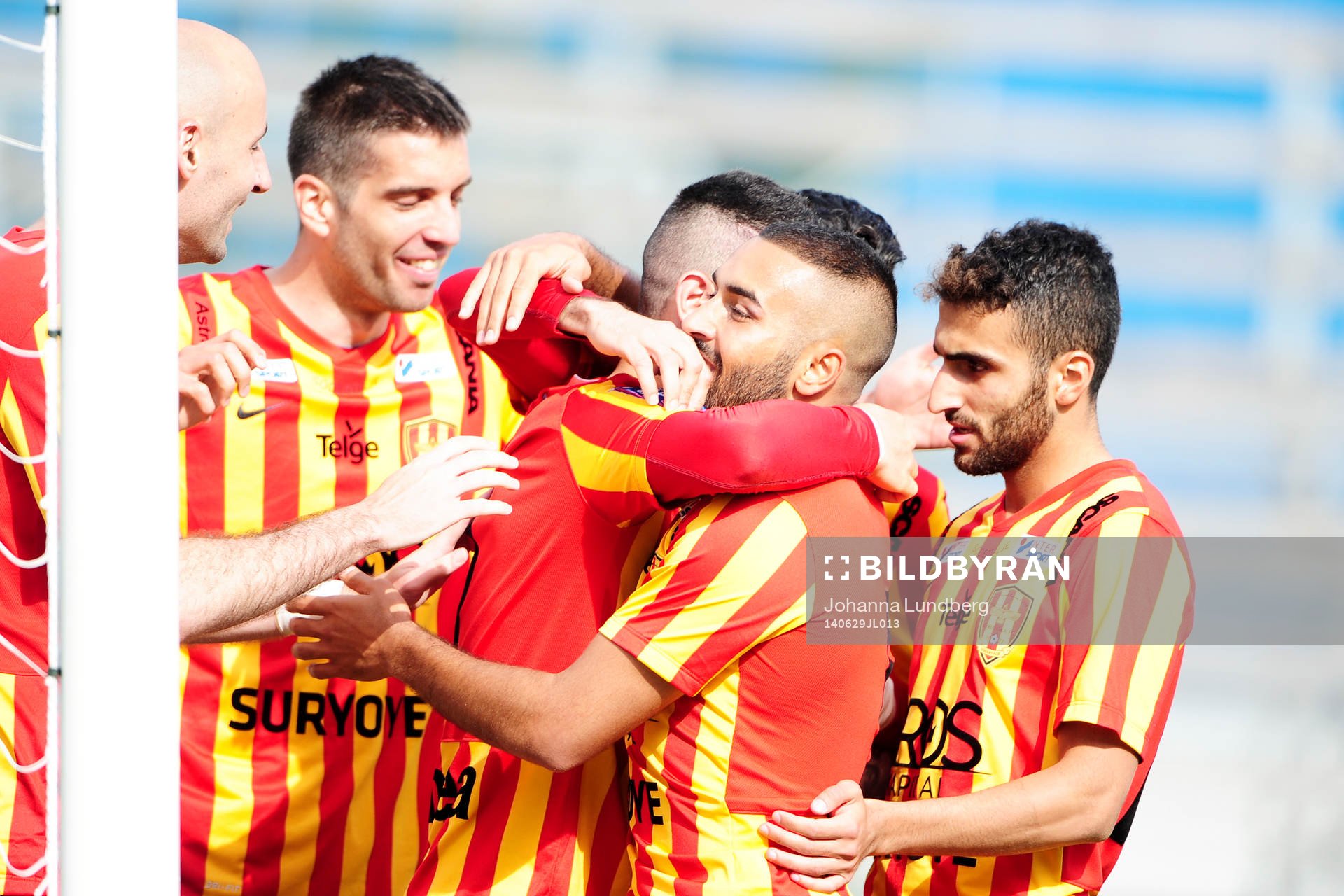 Syrianskas Robert Massi jublar