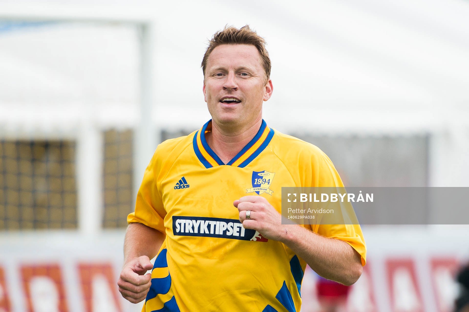 VM-laget 1994s Kennet Andersson jublar